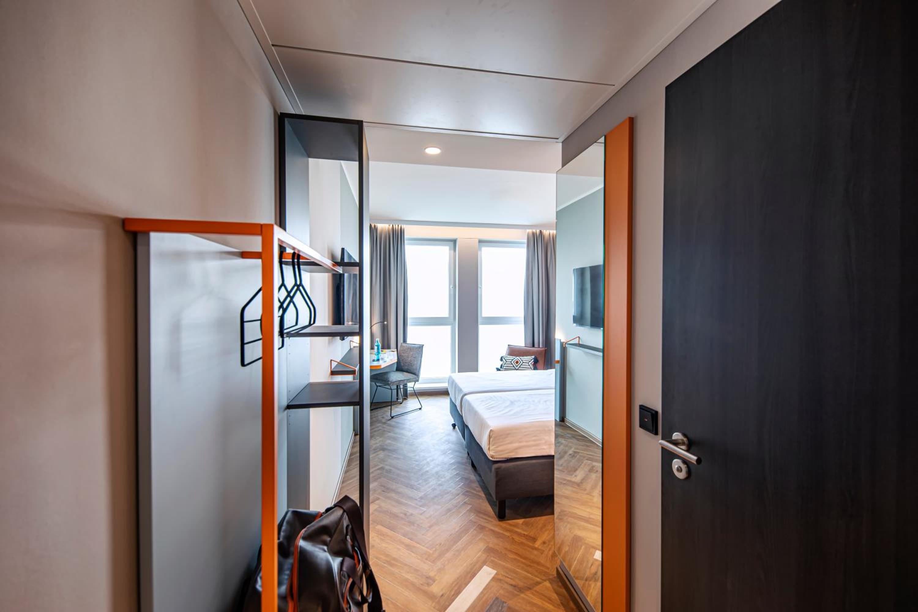 Superior Twin Room photo 2