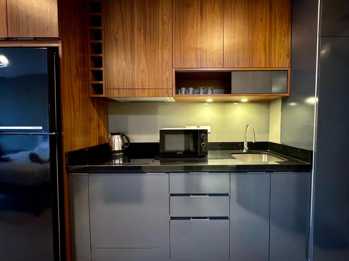 Studio Apartment - Photo 3