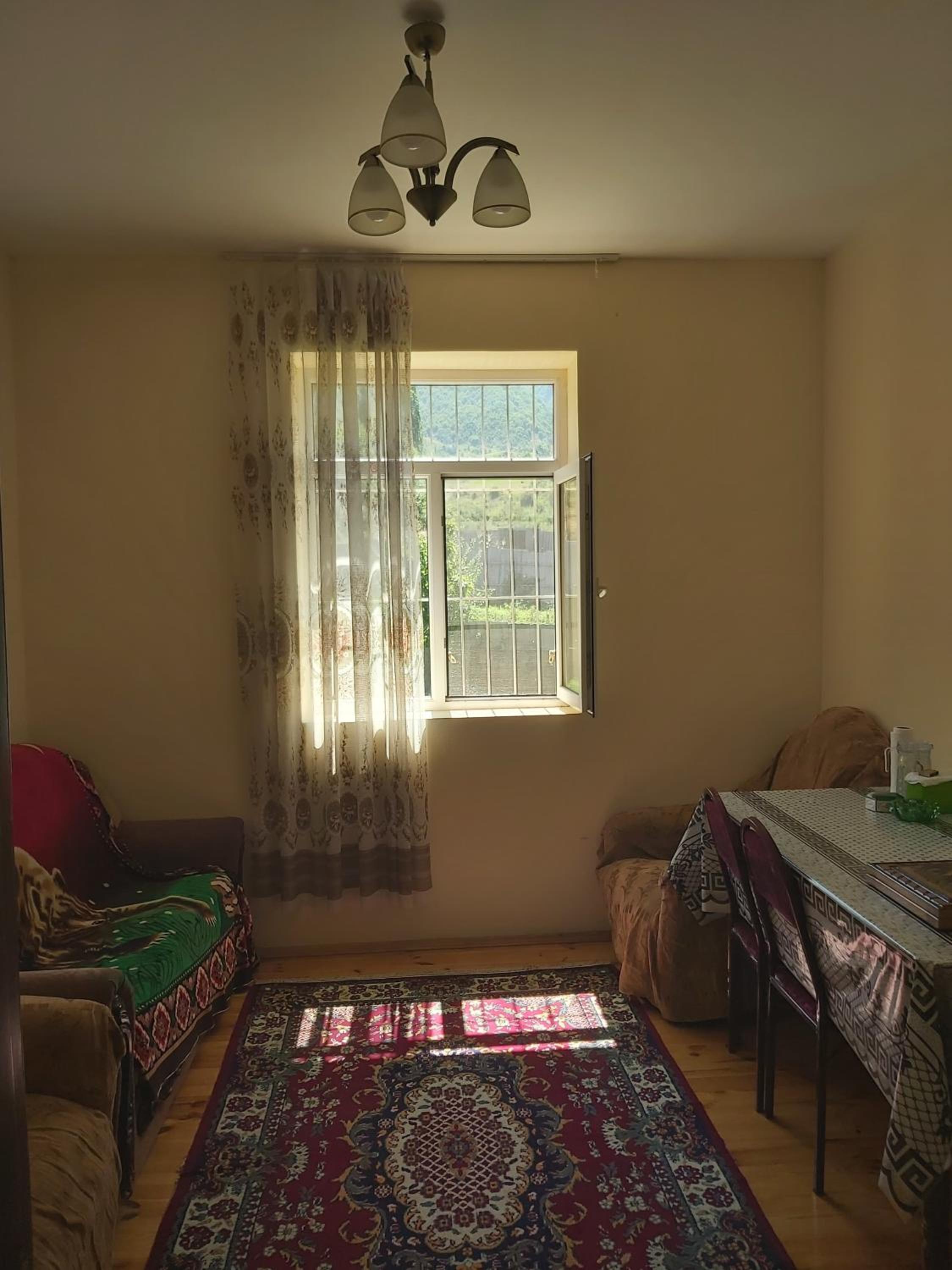 Apartment With Mountain View photo 1