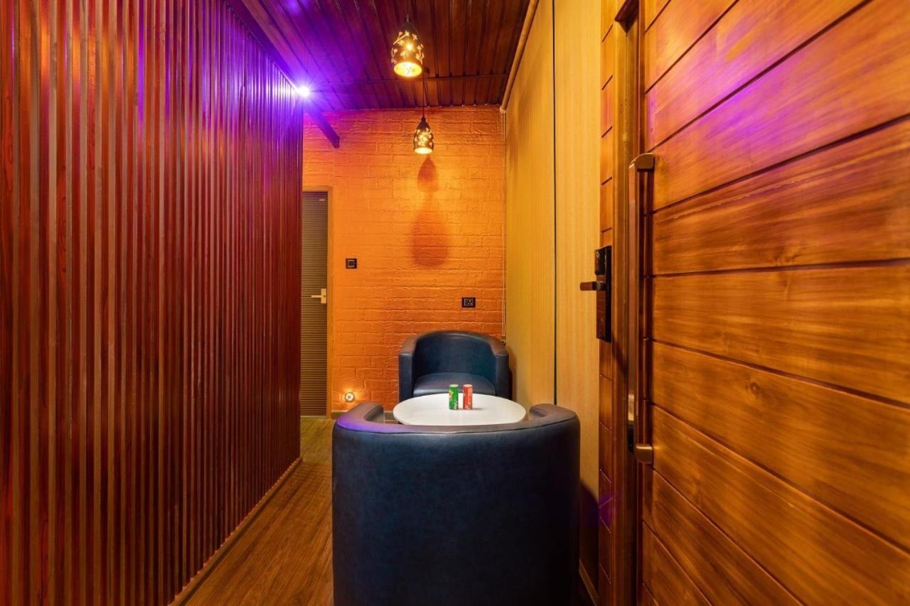 LUXURY TREE HOUSE - Photo 12