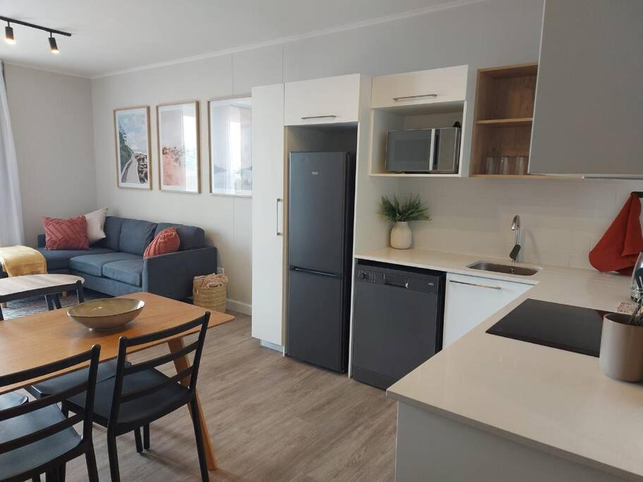 Two-Bedroom Apartment photo 3