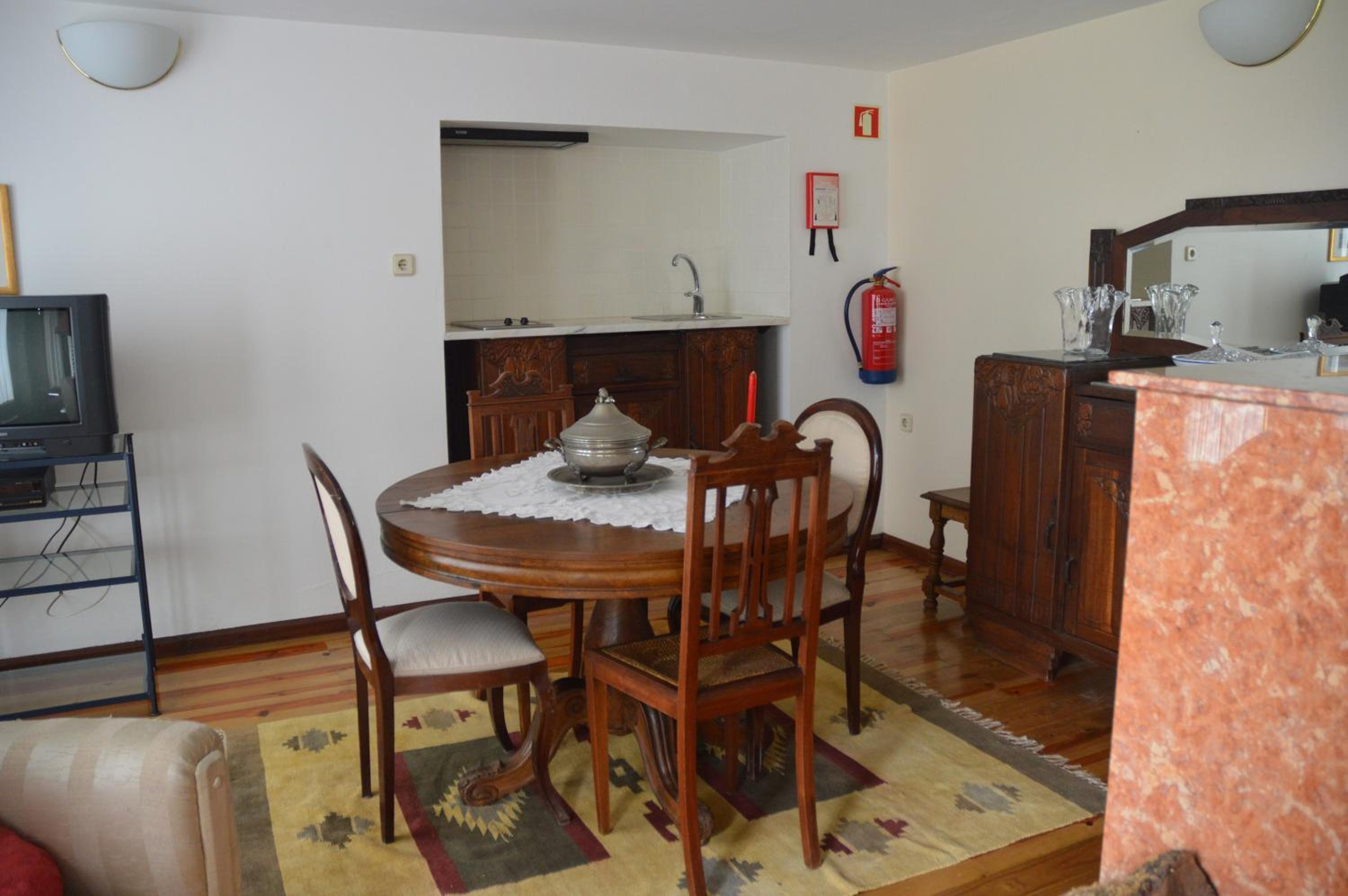 Two-Bedroom Superior Apartment photo 2
