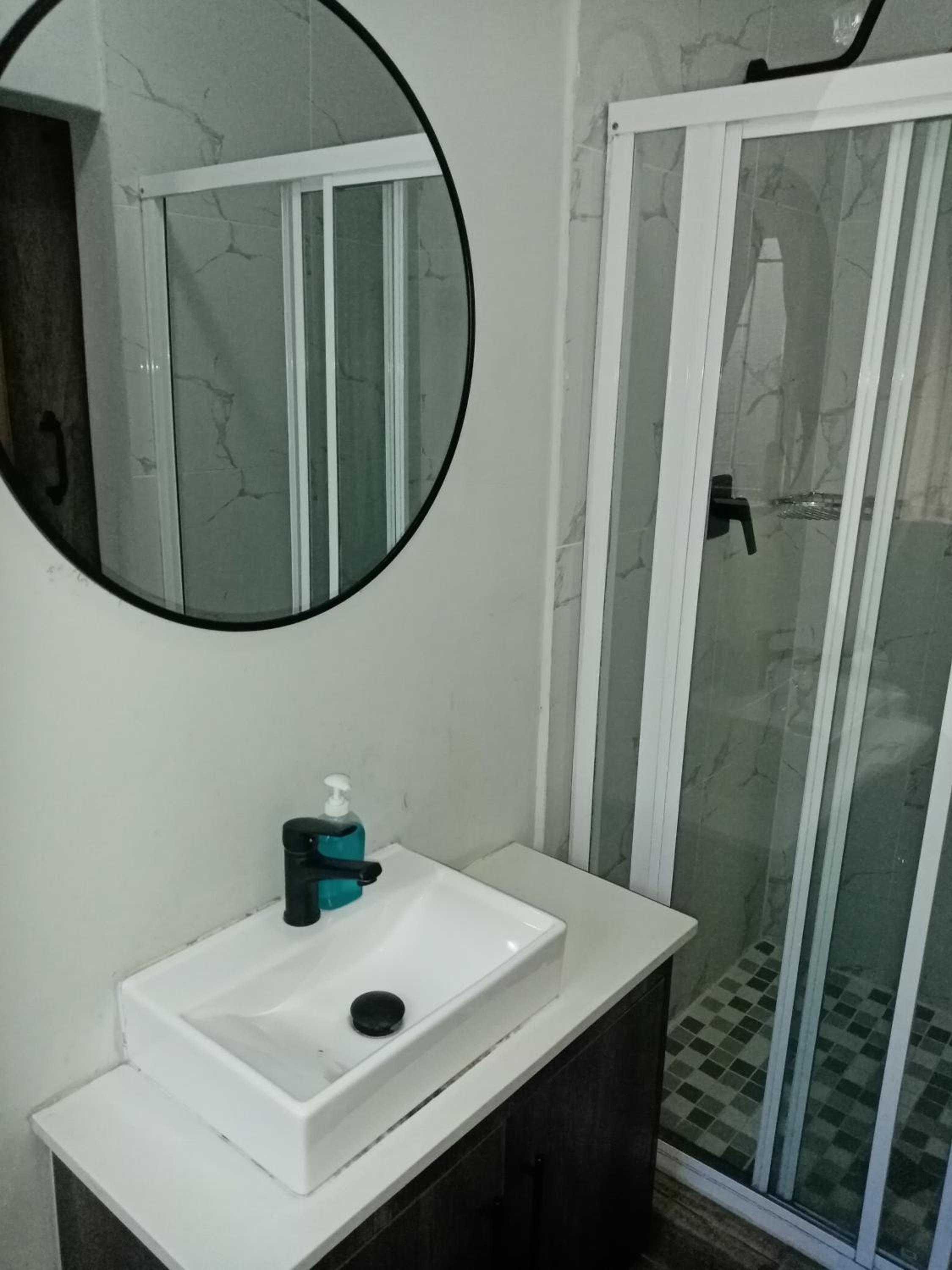 Deluxe Single Room photo 3