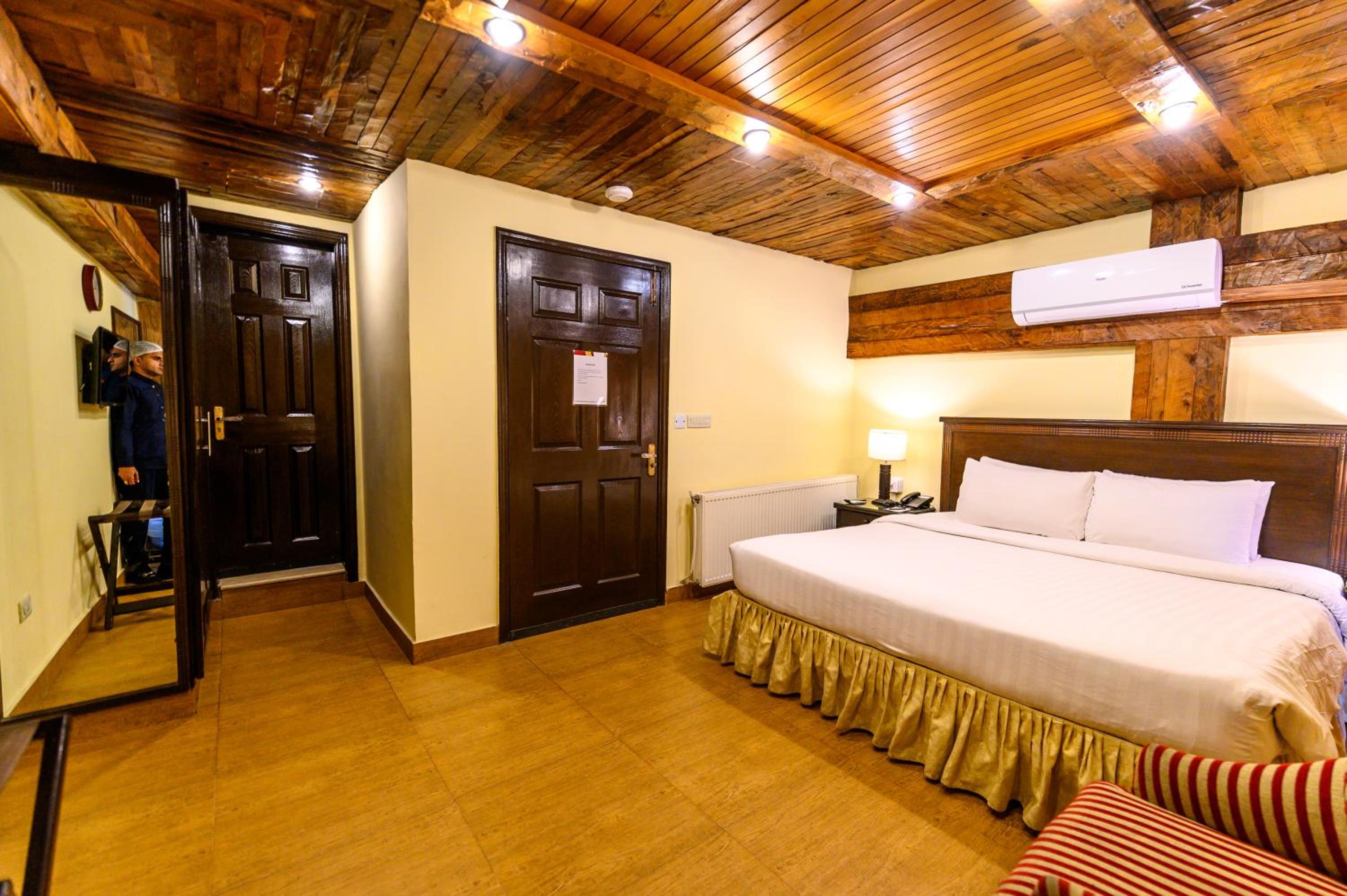 Double Room with Mountain View photo 2