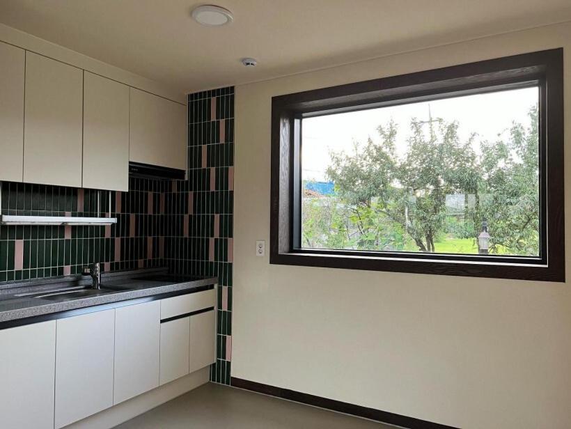 One-Bedroom Villa photo 2