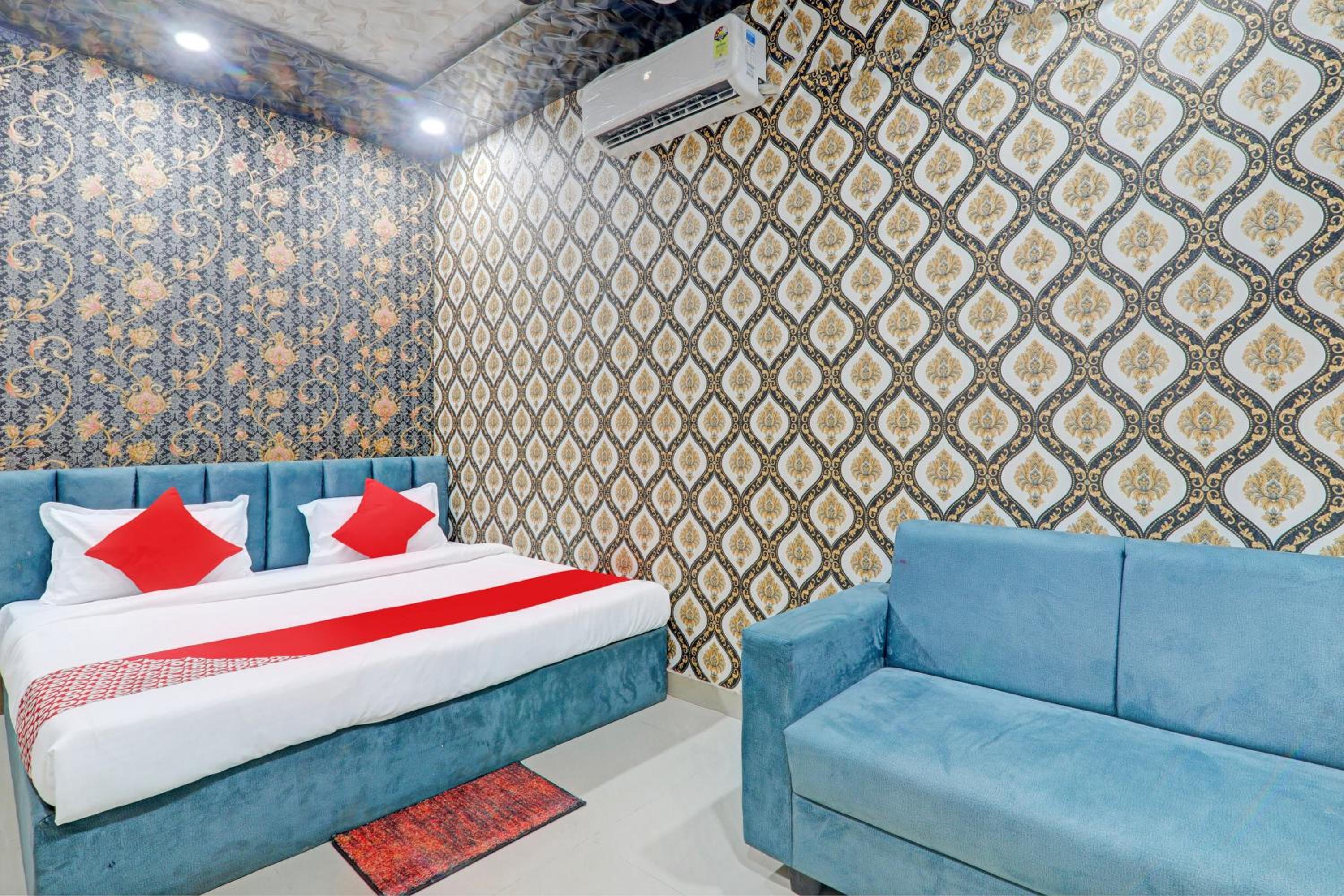 Classic Triple Room photo 1