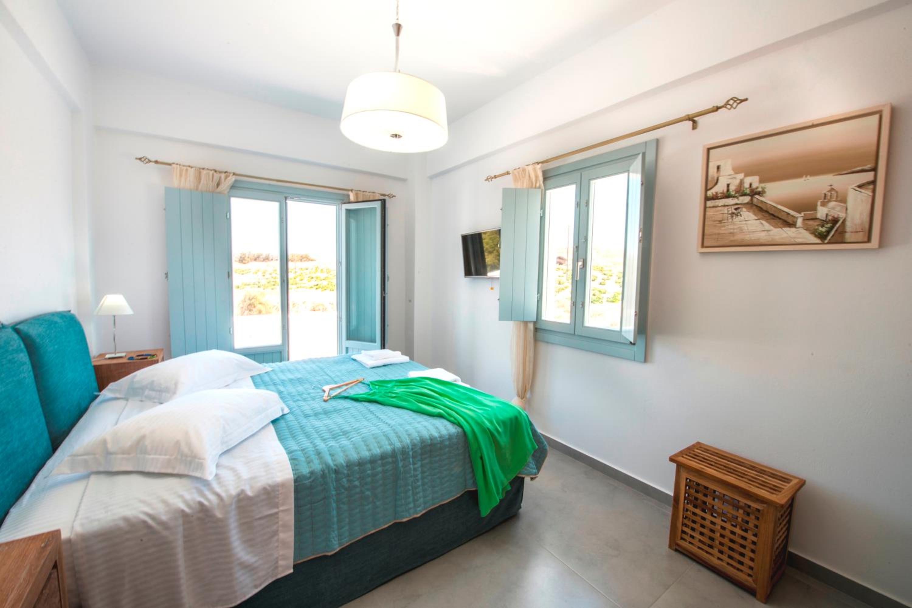Luxury Three-Bedroom Sand Villa With Sea View
