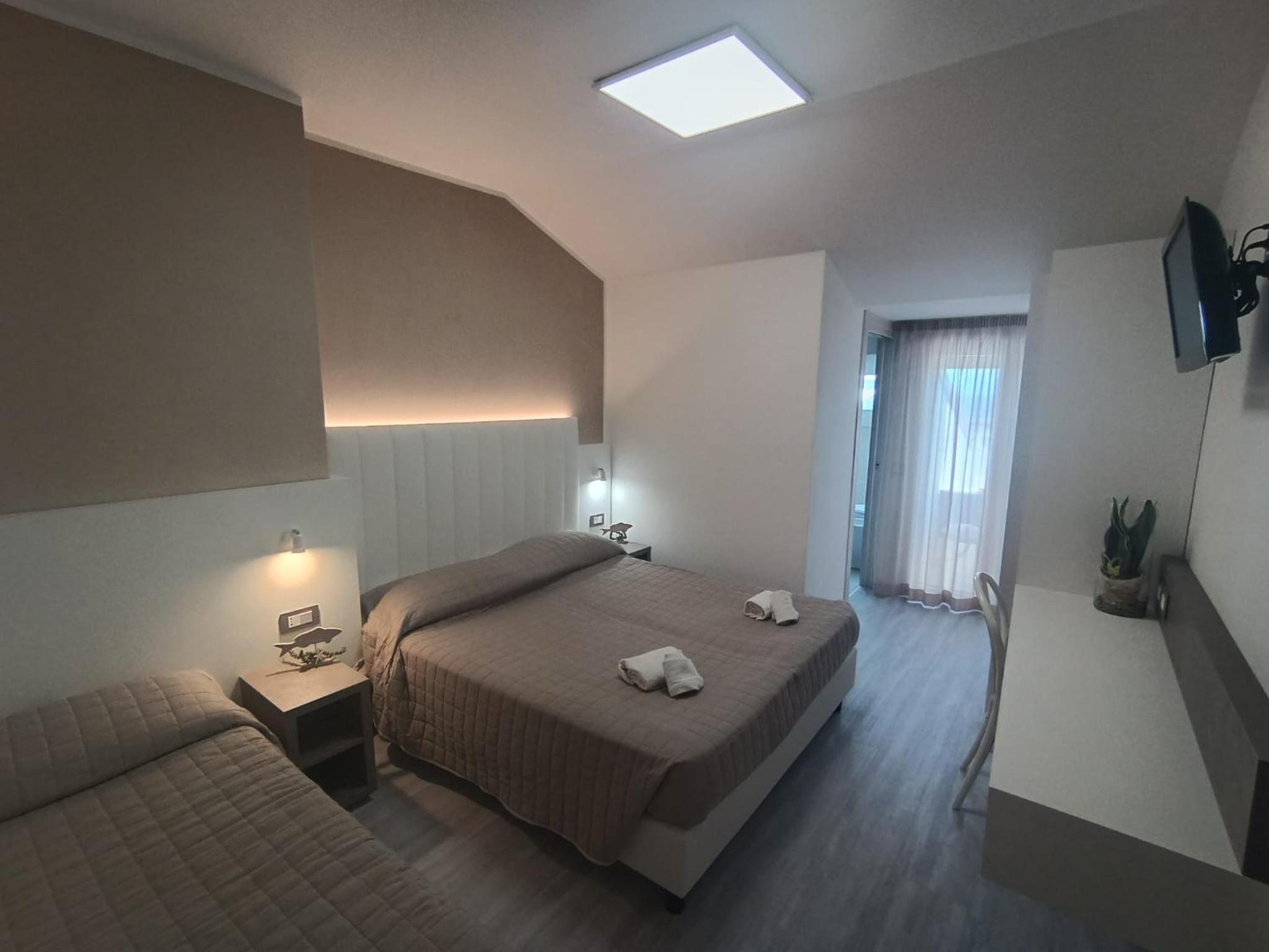 Superior Triple Room with Sea View