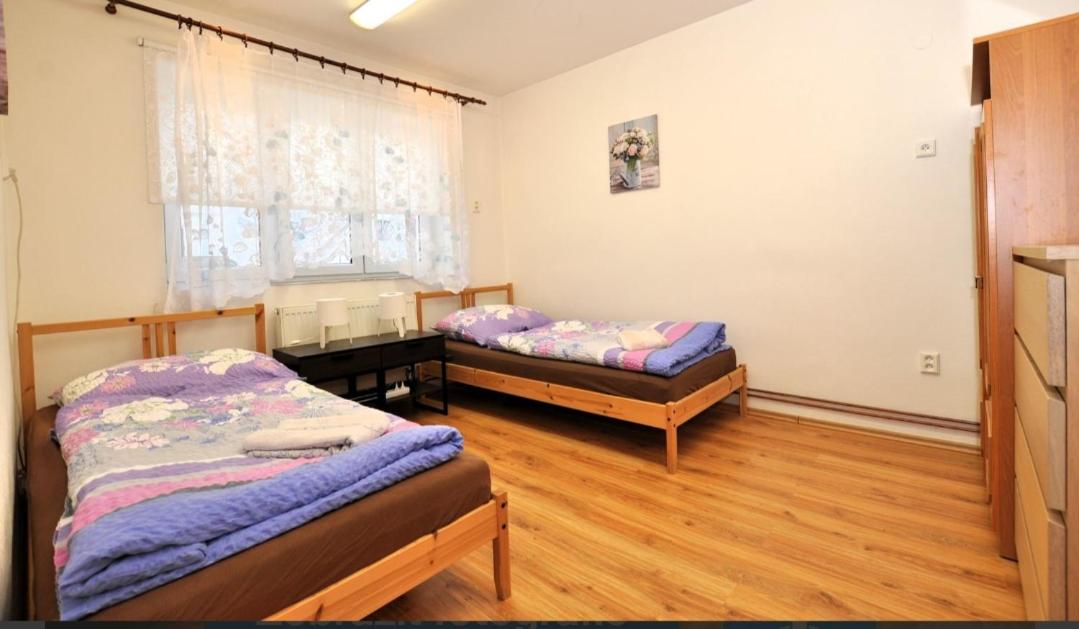 Three-Bedroom Apartment photo 2