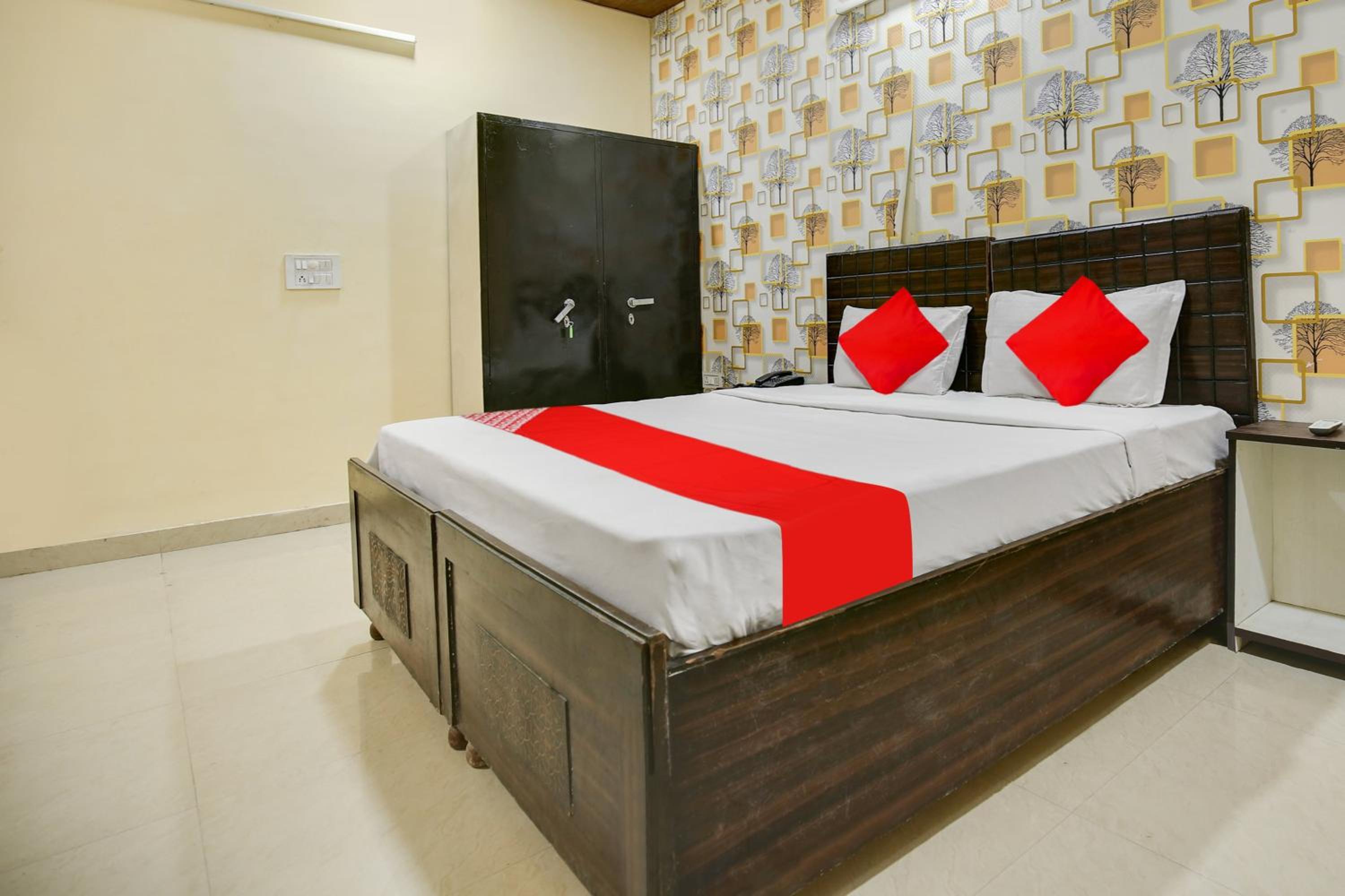 Classic Triple Room photo 1