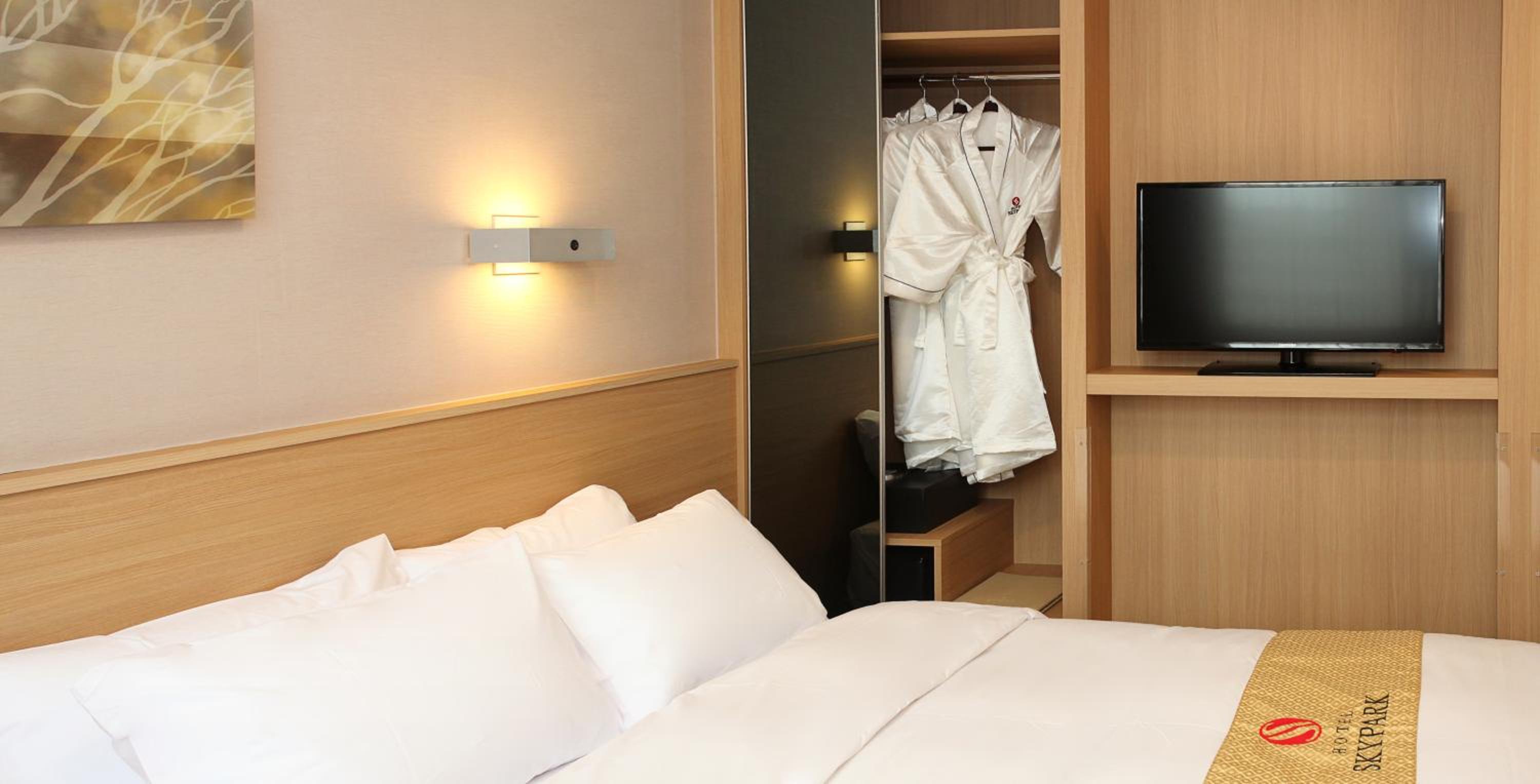 Standard Double Room - Photo 1