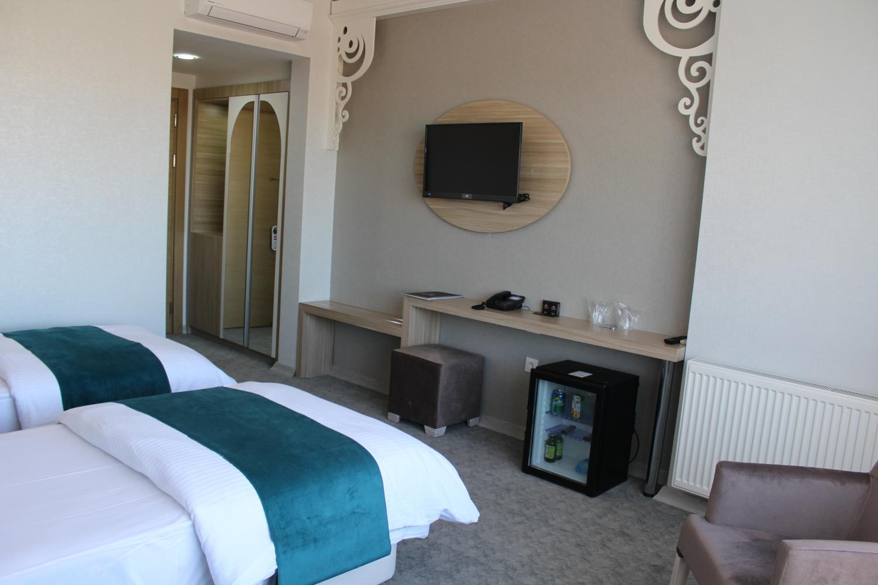 Standard Twin Room photo 2