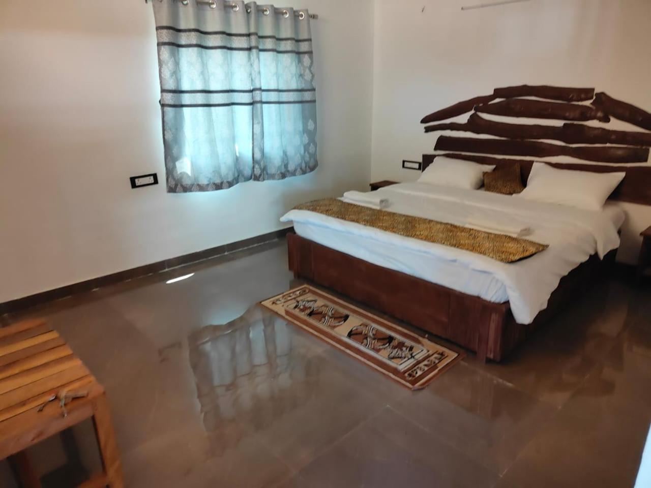 Double Room with Balcony photo 2
