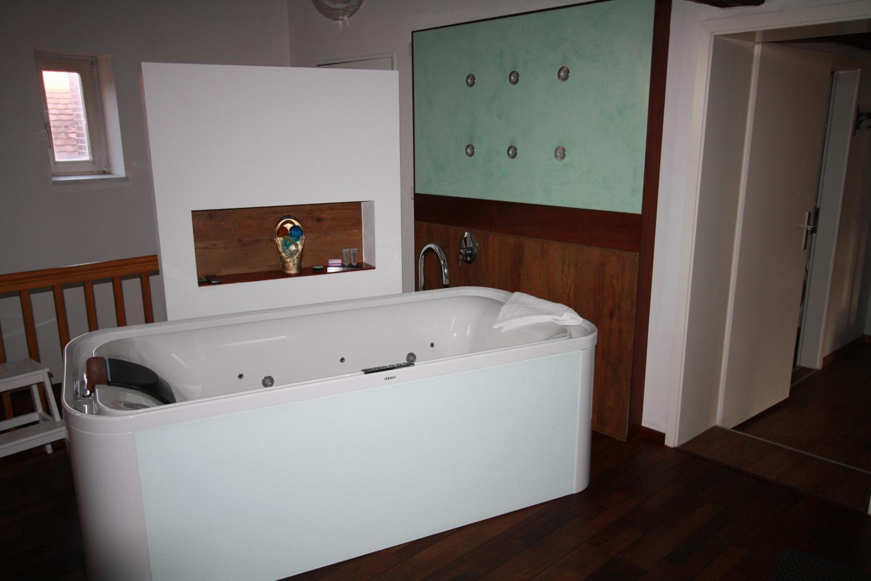 Water Suite photo 2