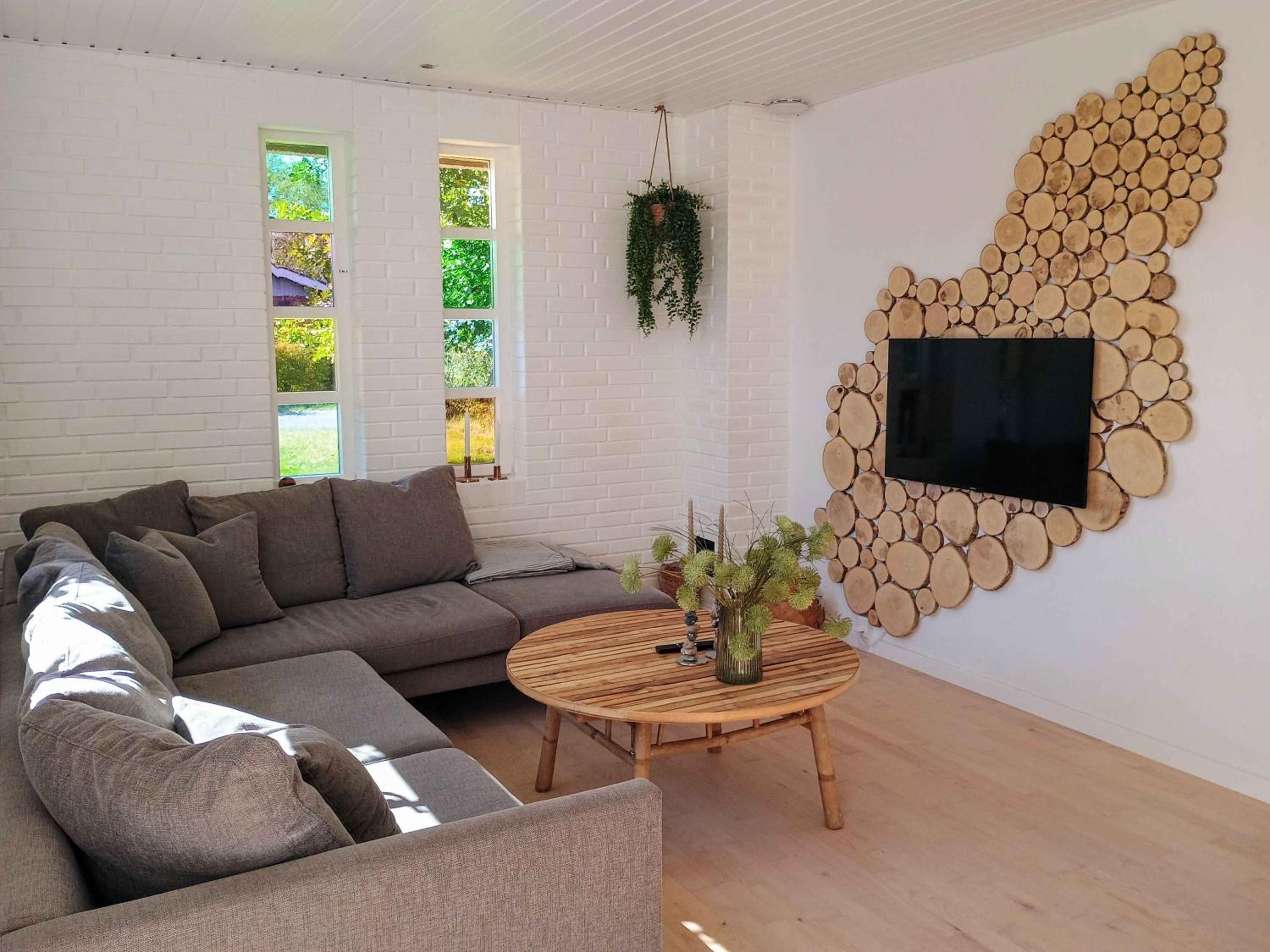 Villa photo 1