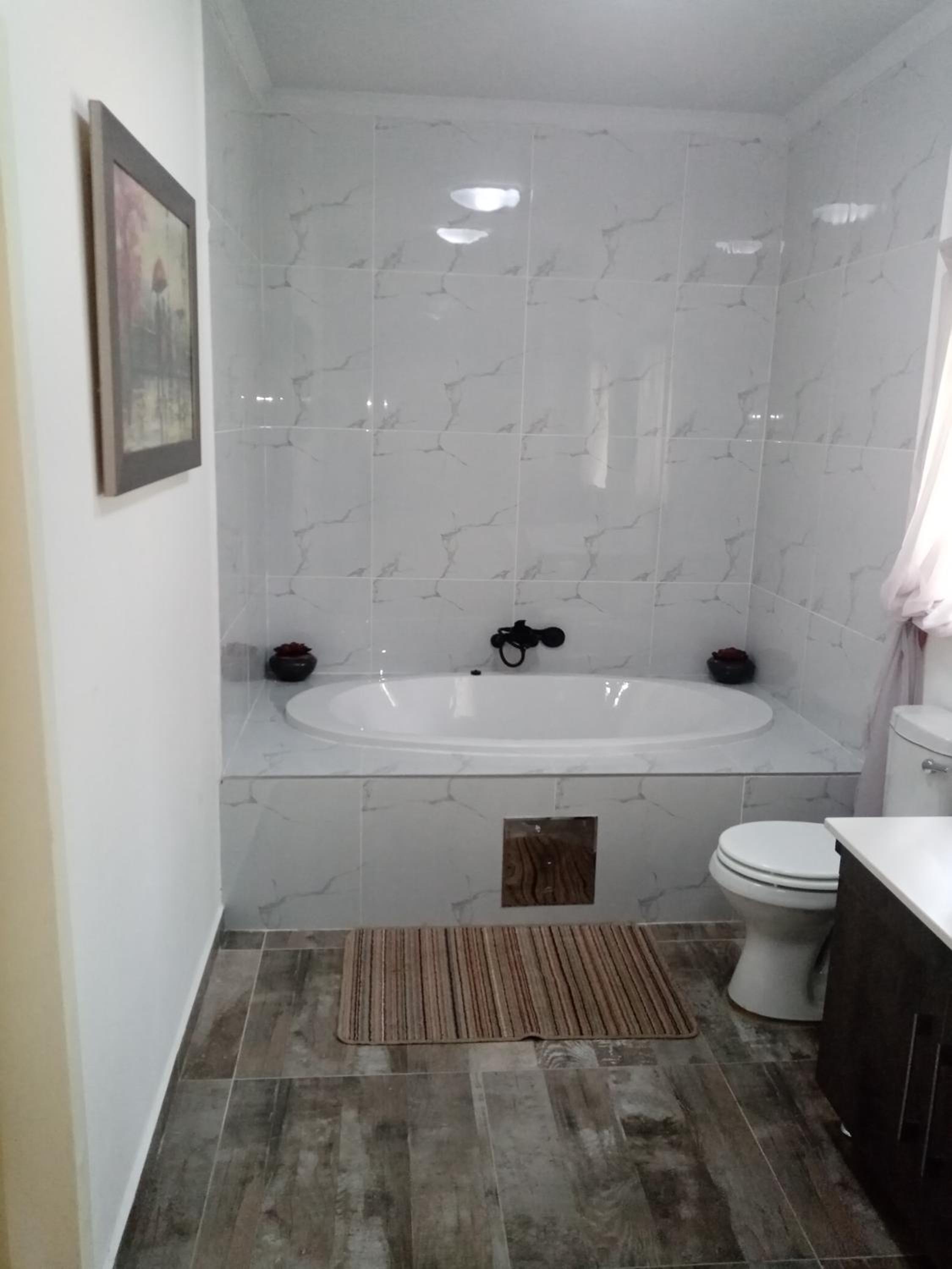 Family Room - Photo 14