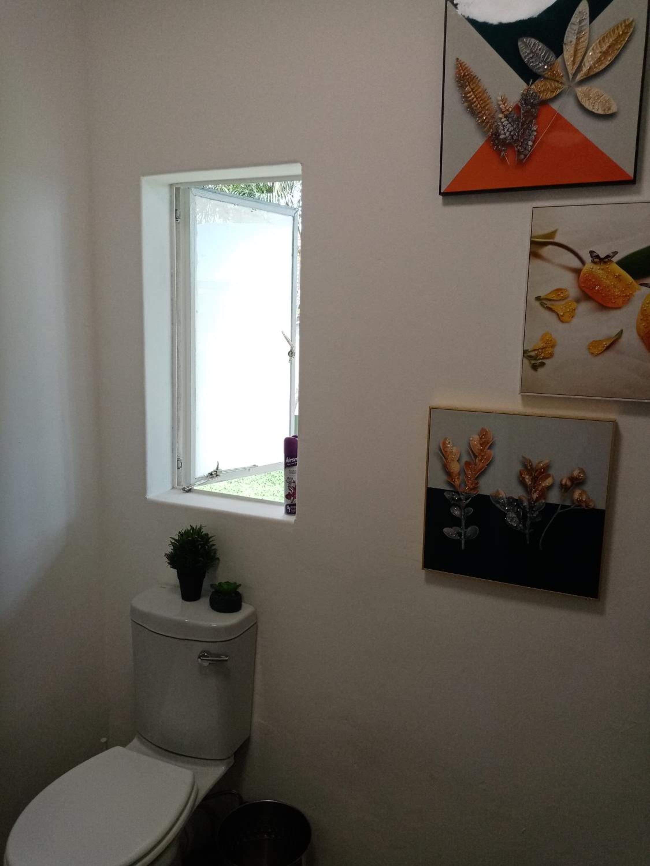 Small Double Room - Photo 11