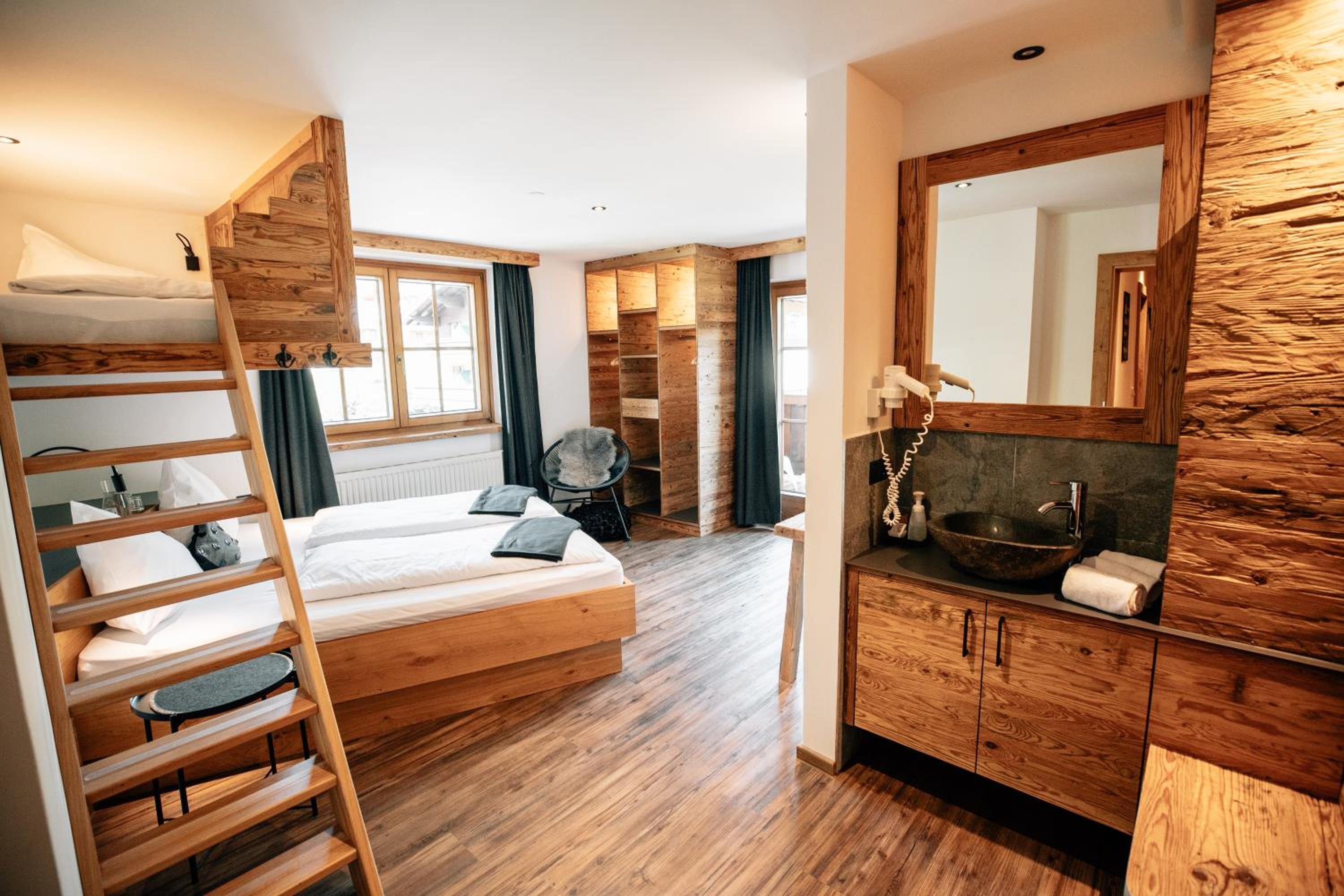 Triple Room with Balcony photo 2