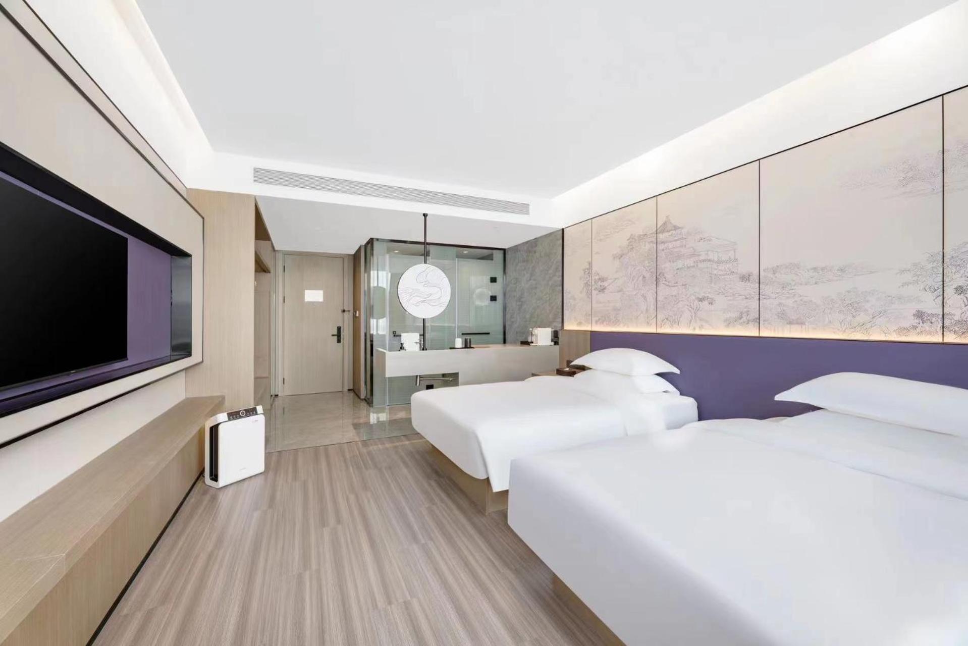 Deluxe Twin Room photo 3