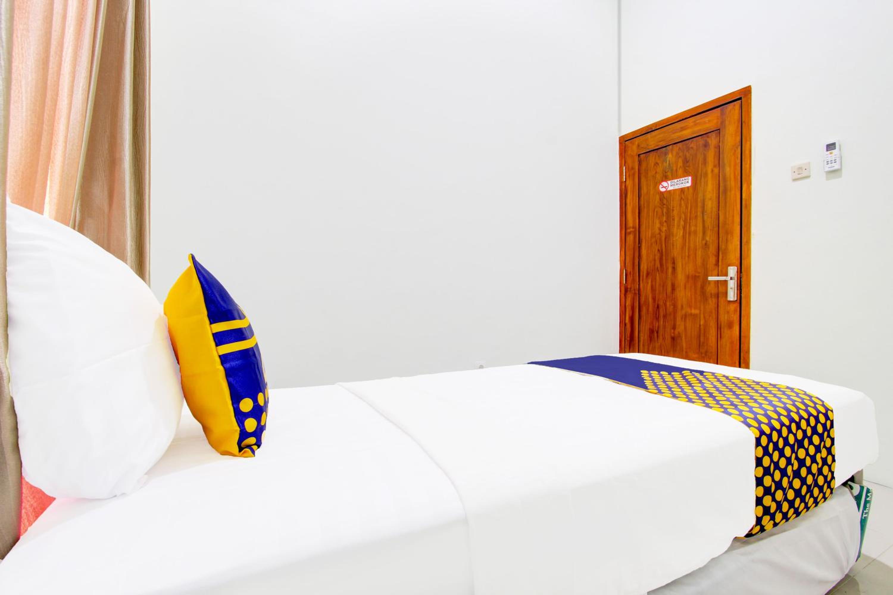 Single Room photo 2