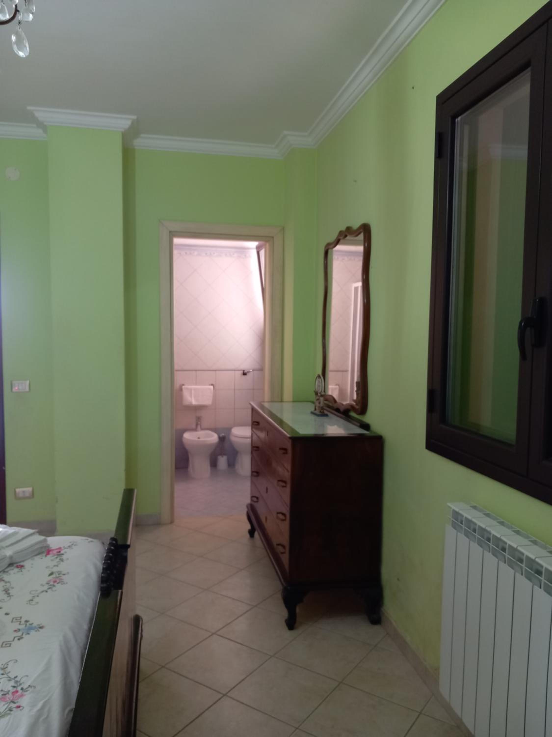 Two-Bedroom House photo 3
