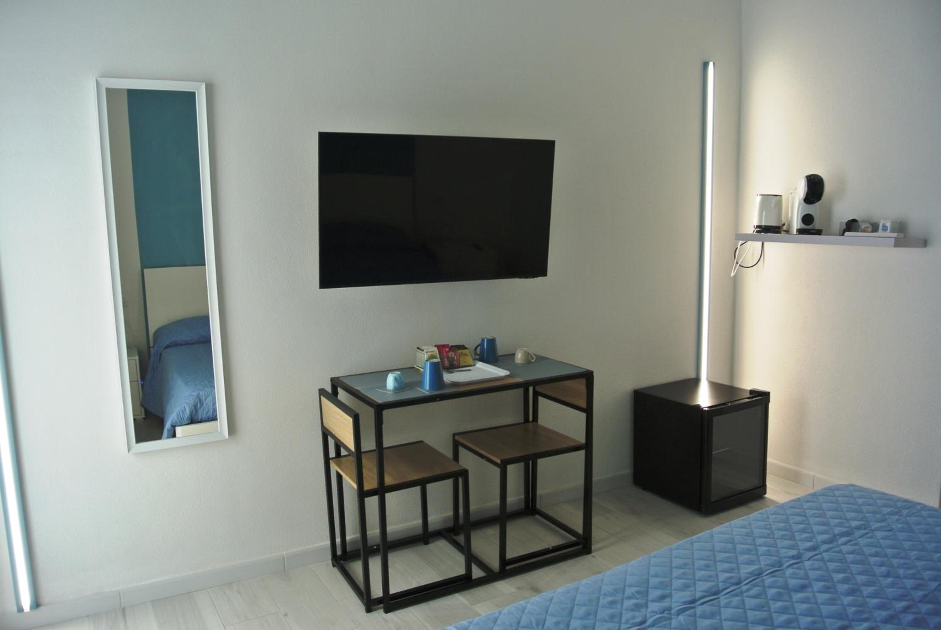 Large Double Room photo 3