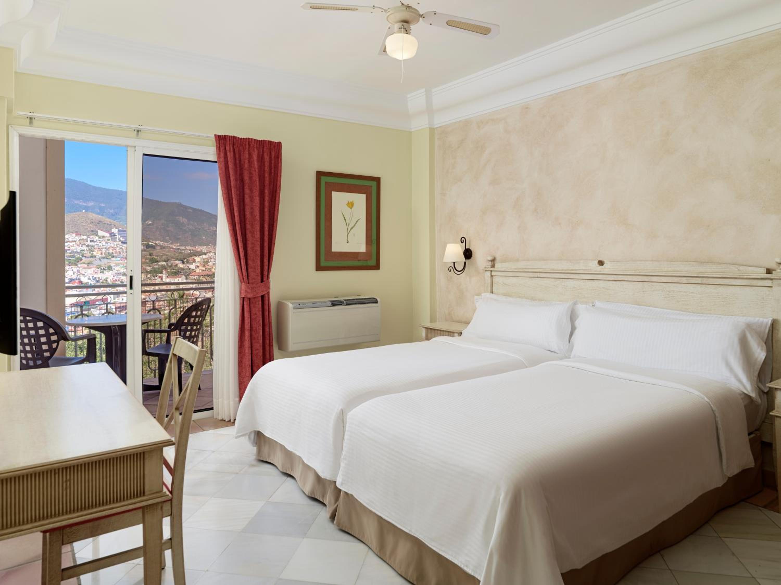 Suite with Mountain View