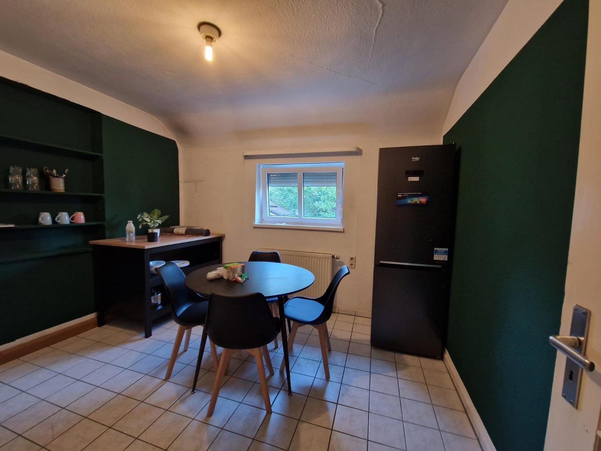 Three-Bedroom Apartment photo 2