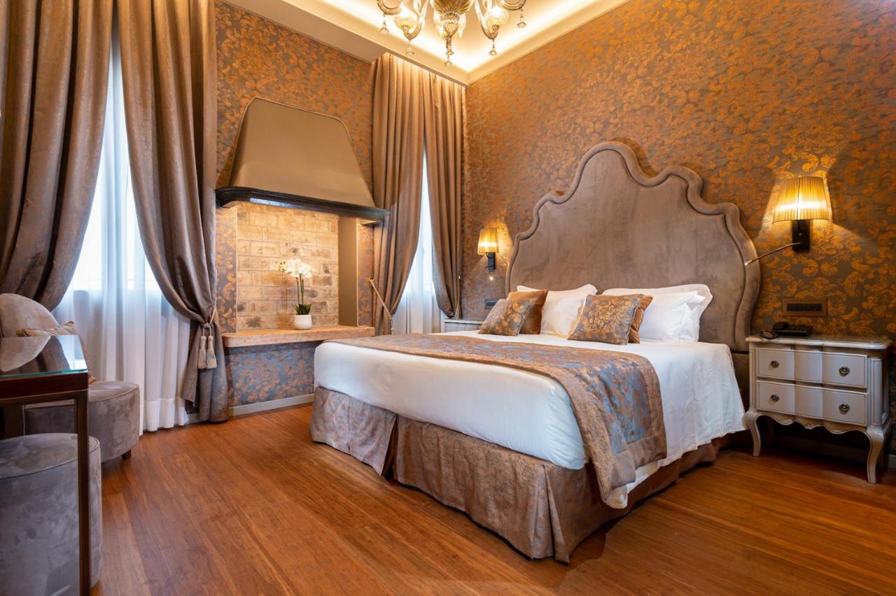 Delulxe Double Room with Shower