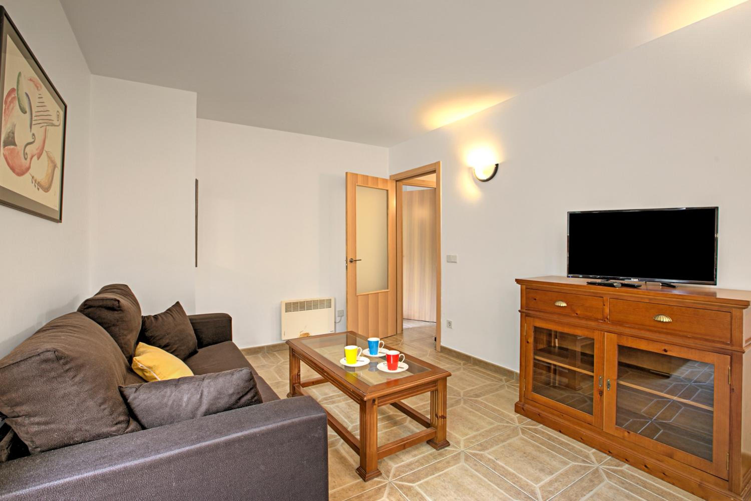 Apartment photo 3