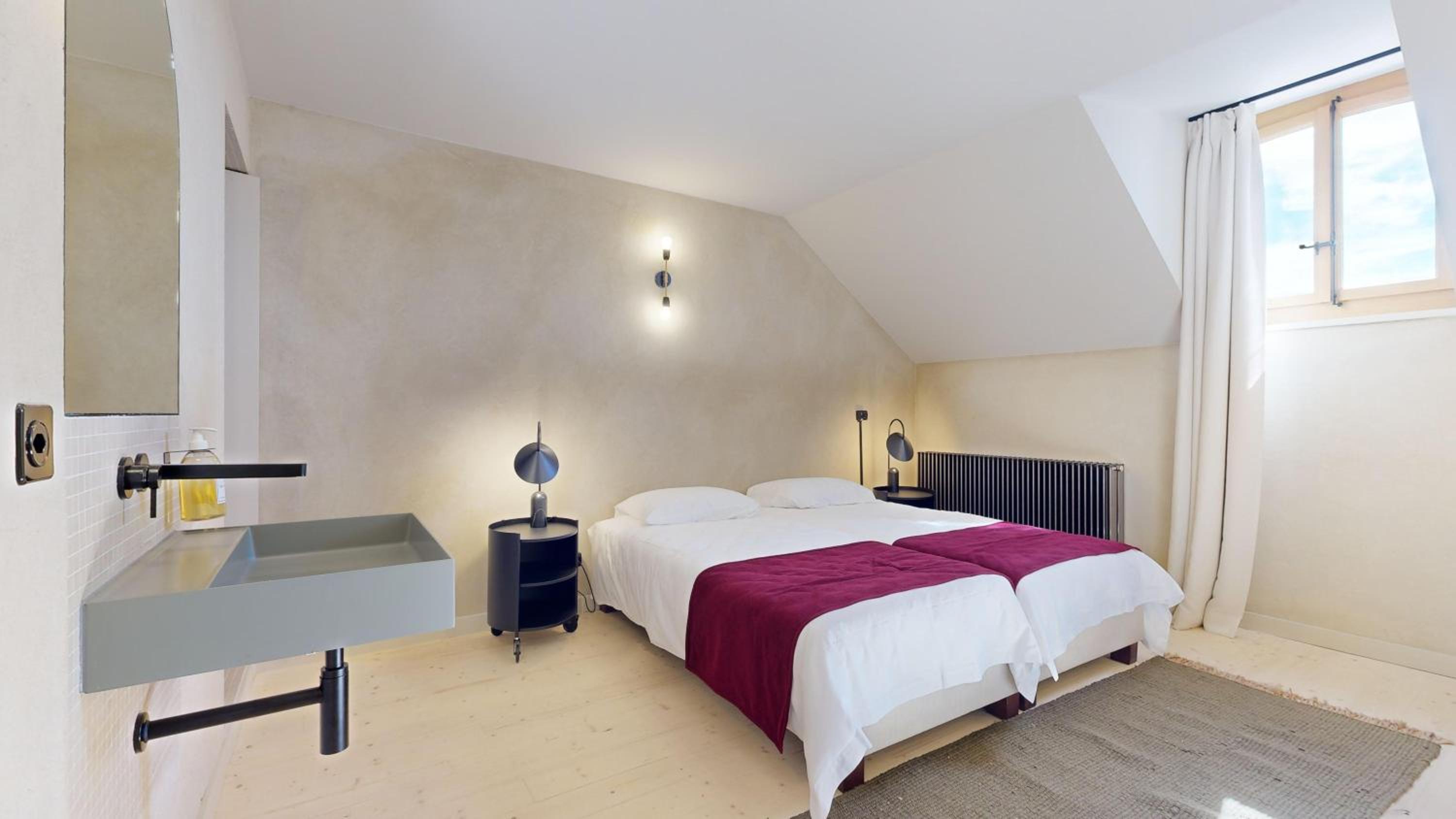 Double Room with Private Bathroom photo 1