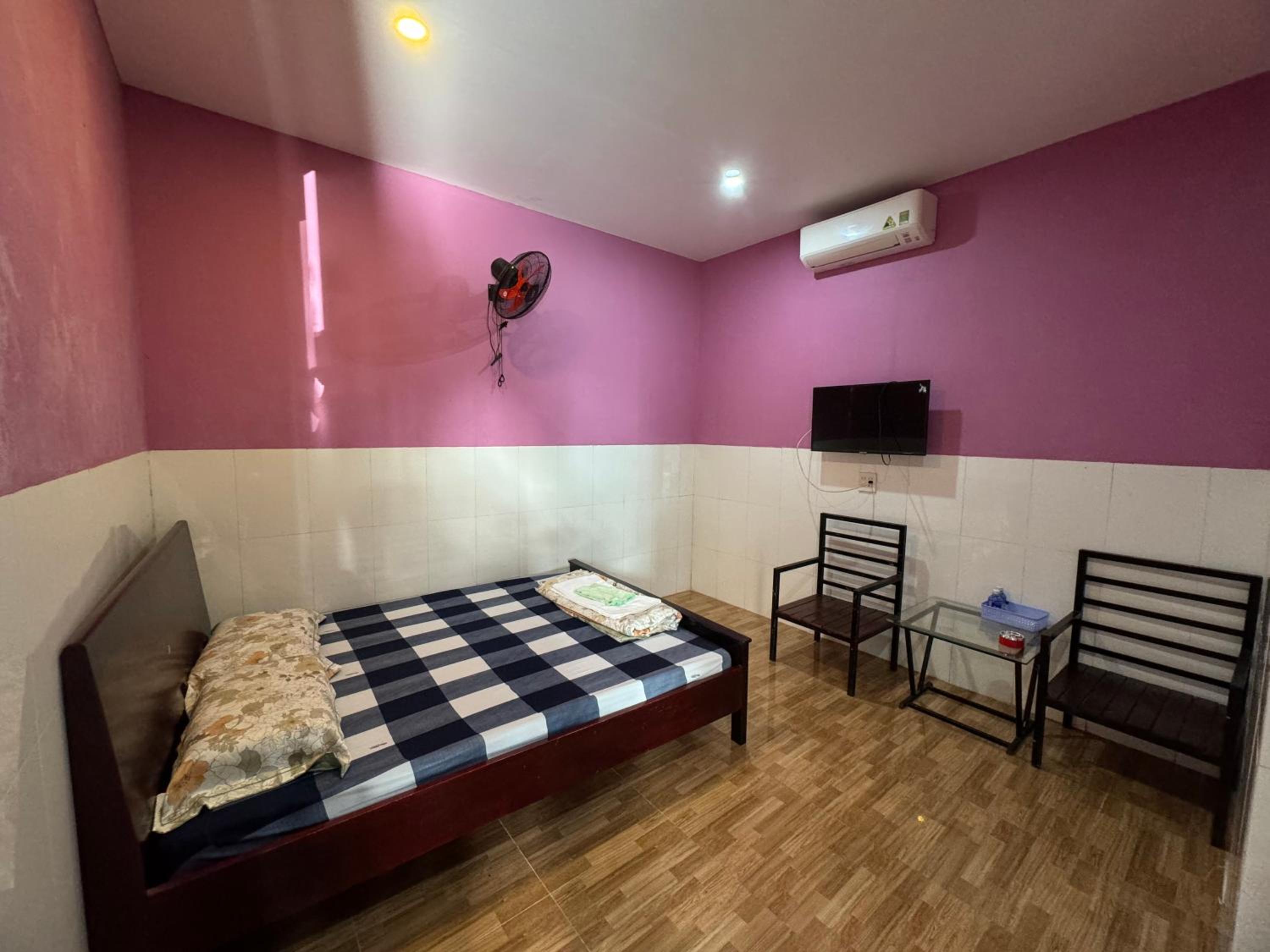 Small Double Room photo 1
