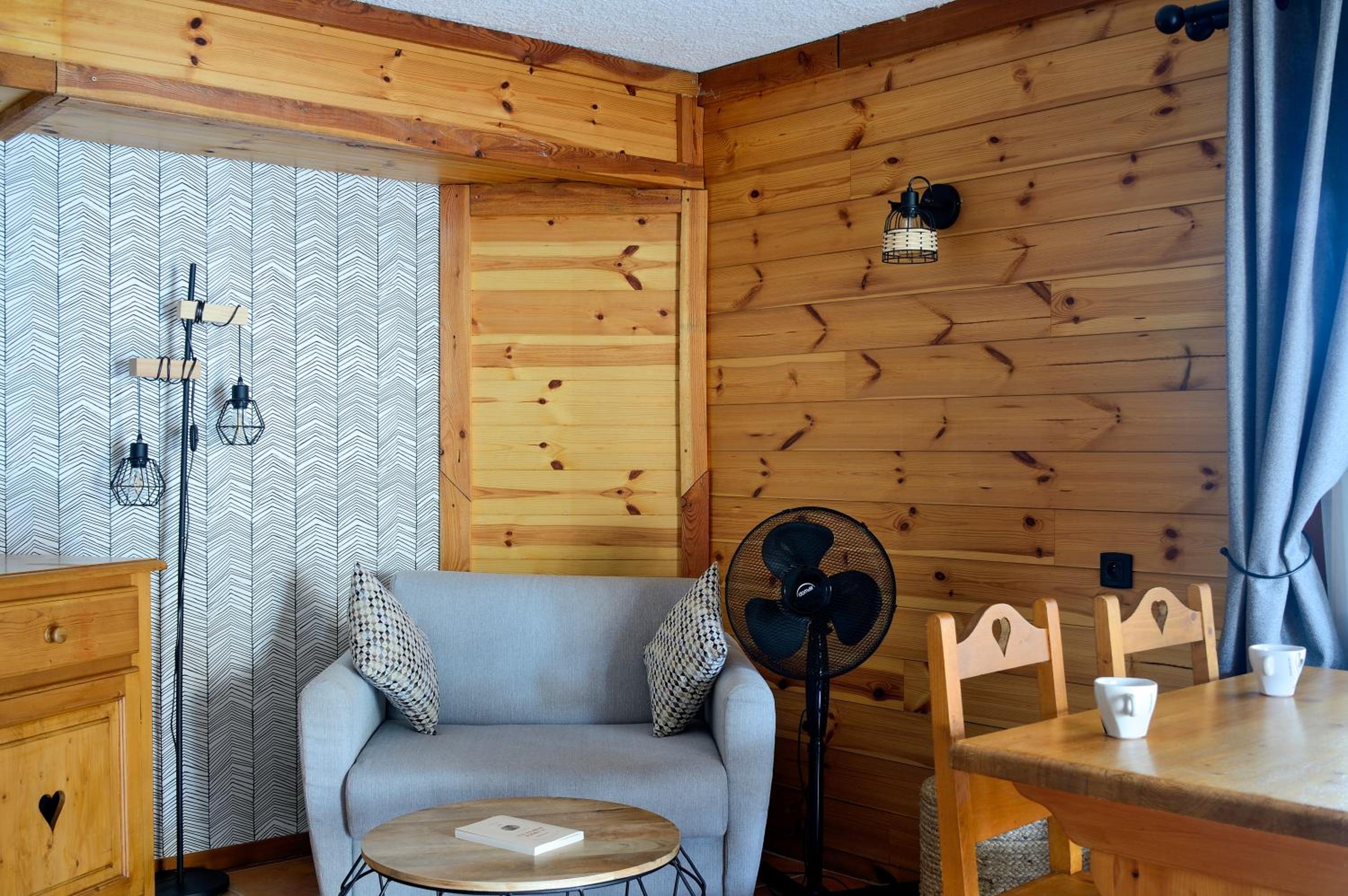 Double room with Terrace-Annex Building - Photo 12