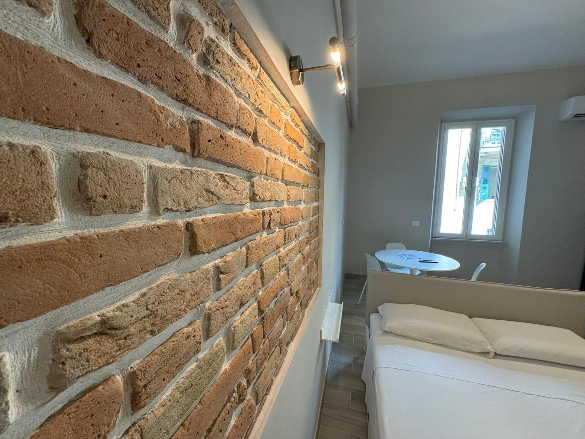 Studio Apartment with One Double Bed