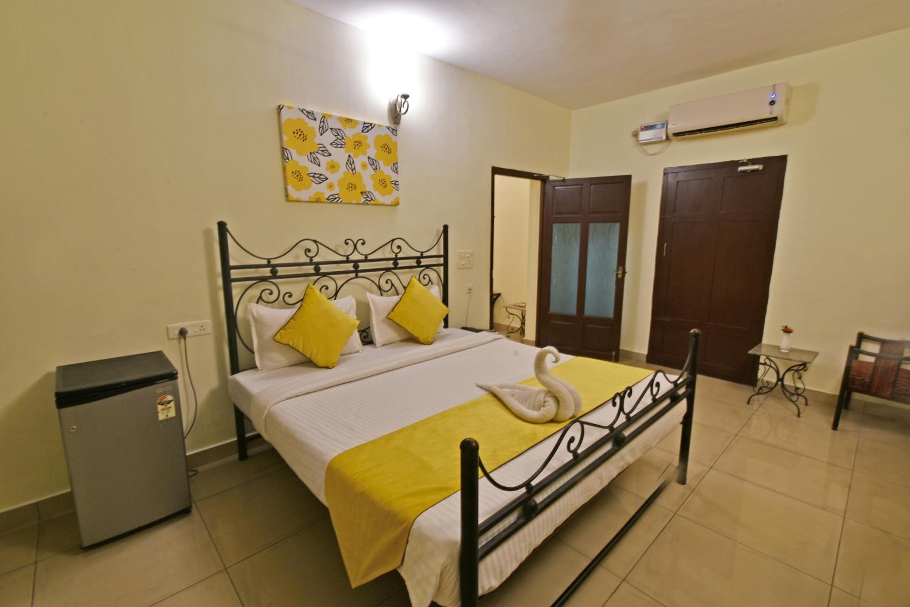 King Room with Balcony