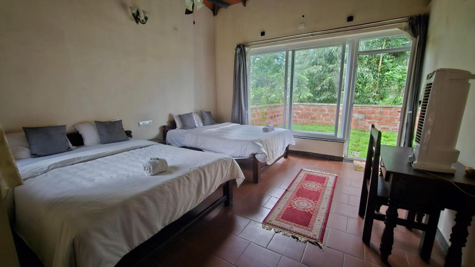 Deluxe Family Suite