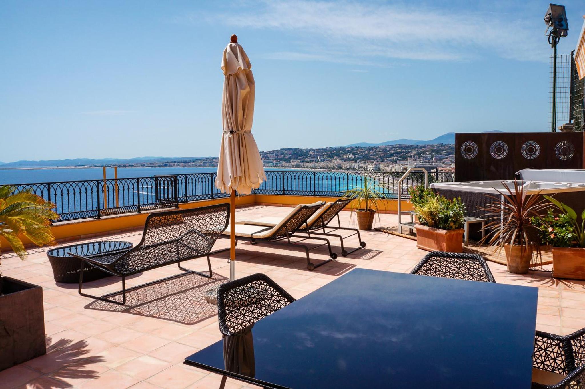 Suite Mediterranée with Sea View - Photo 5