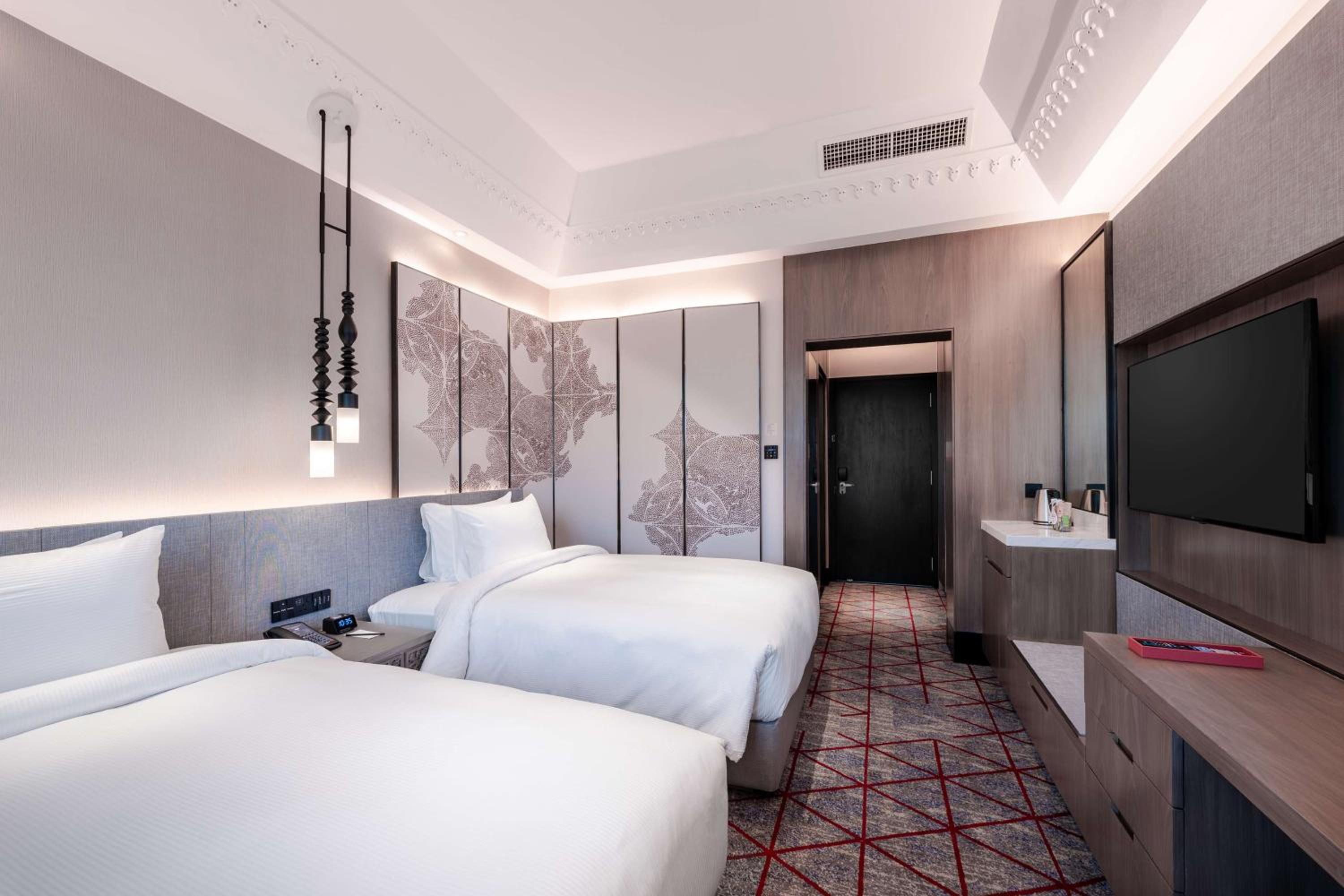 Twin Room - Photo 2