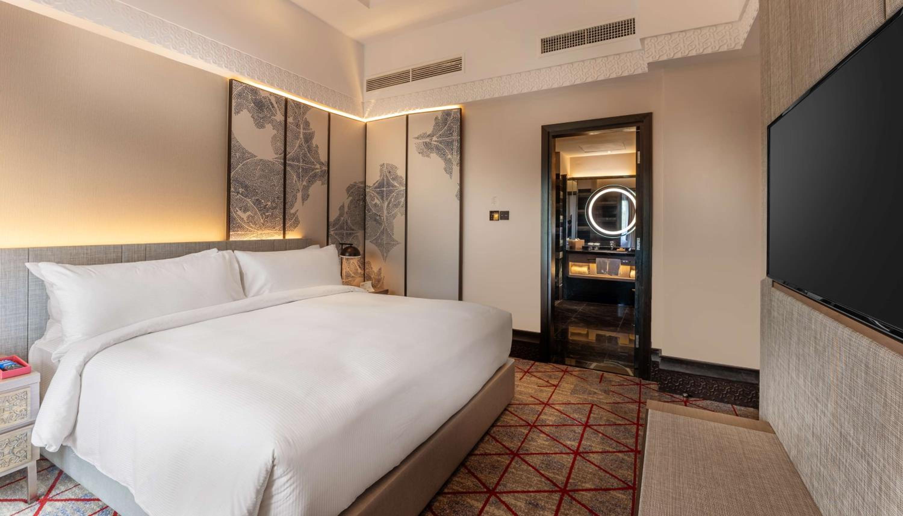 Family King Suite - Photo 4