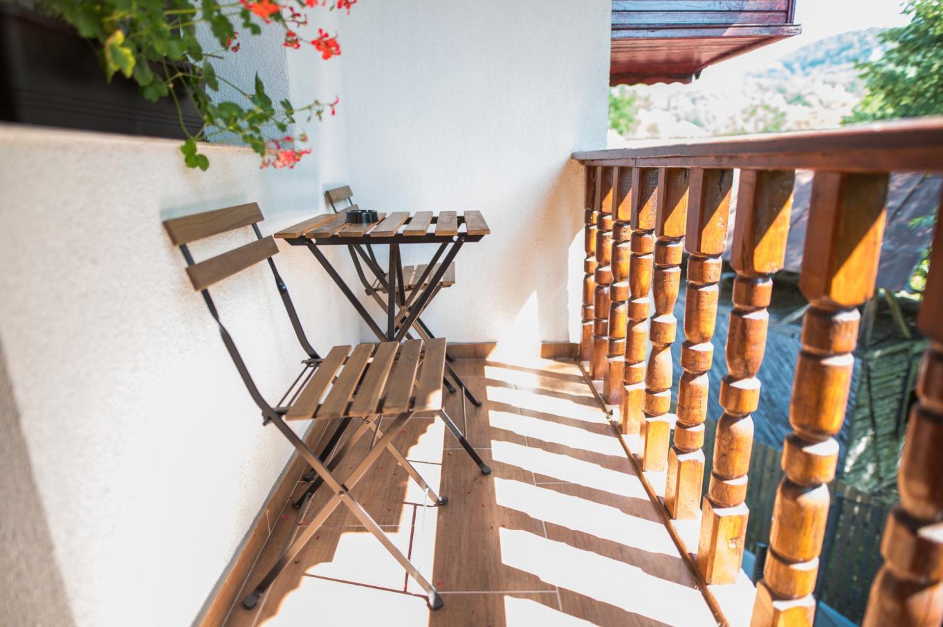 Double Room with Balcony photo 2