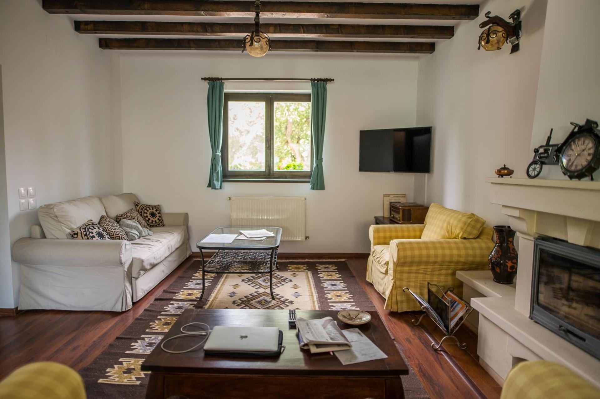 Four-Bedroom House photo 1