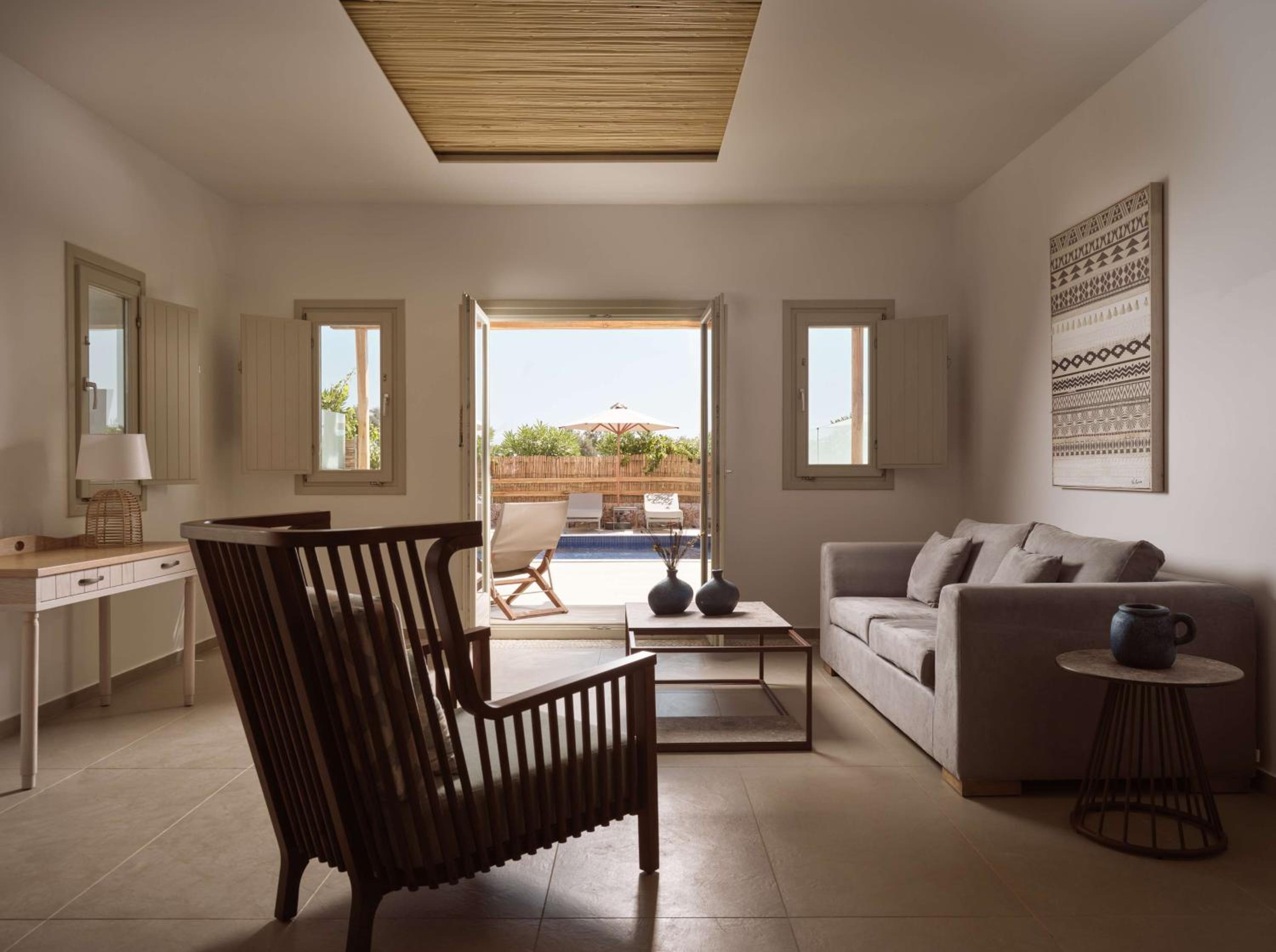 Premium Duplex Suite with One King Bed (Non Smoking) - Photo 2