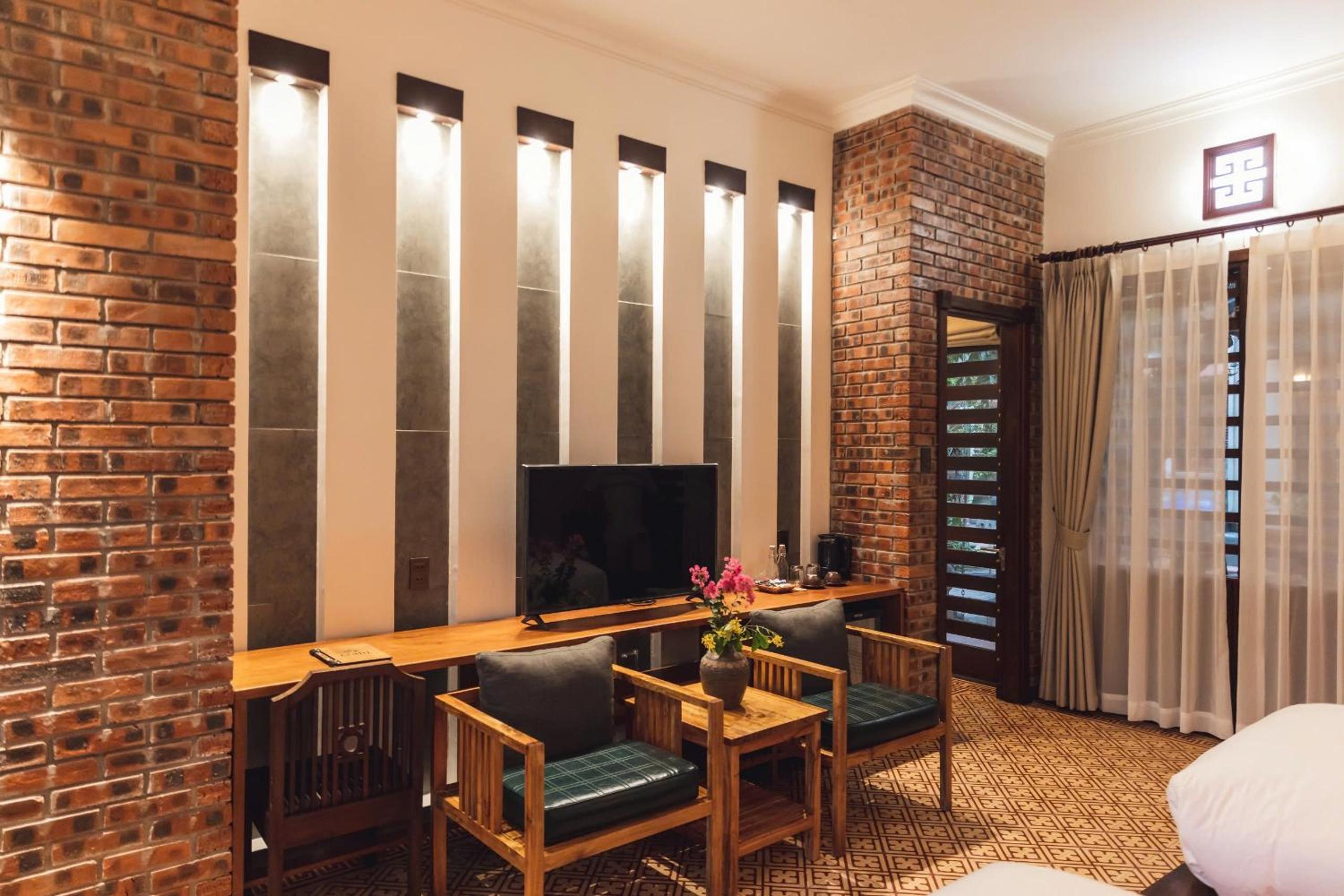 Deluxe Double or Twin Room with Garden View
