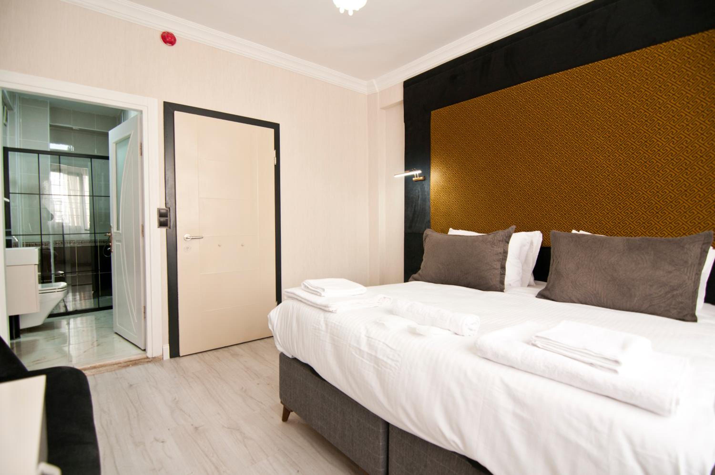 Double Room photo 3