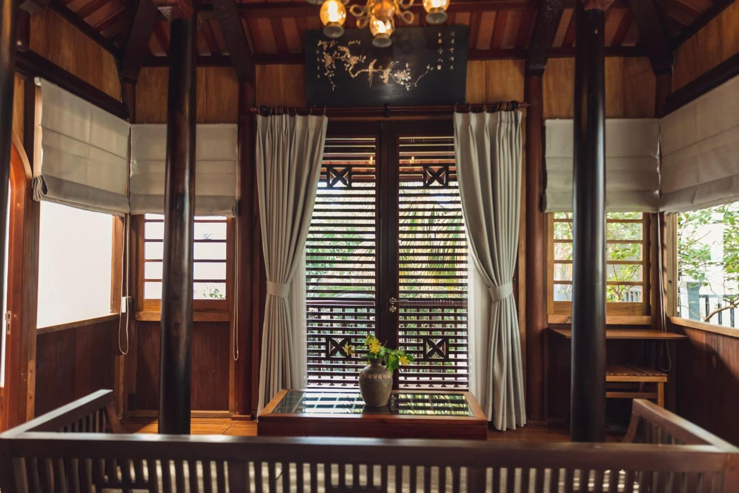 King Room with Balcony