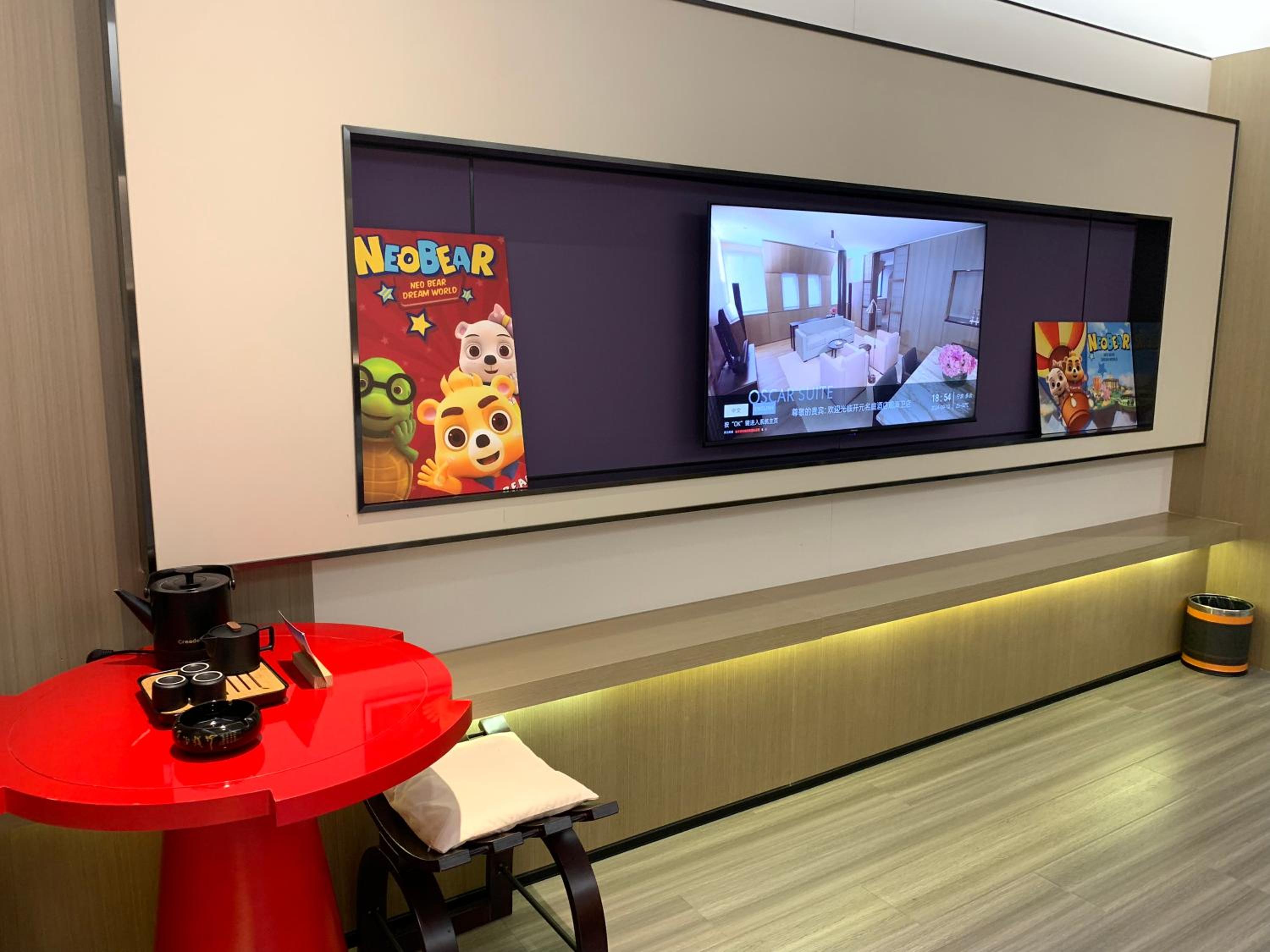 Family Room with Theme photo 2