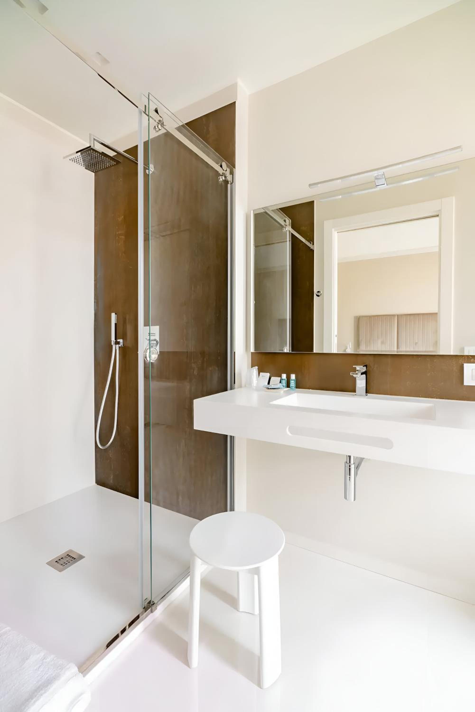 Luxury Quadruple Room photo 2