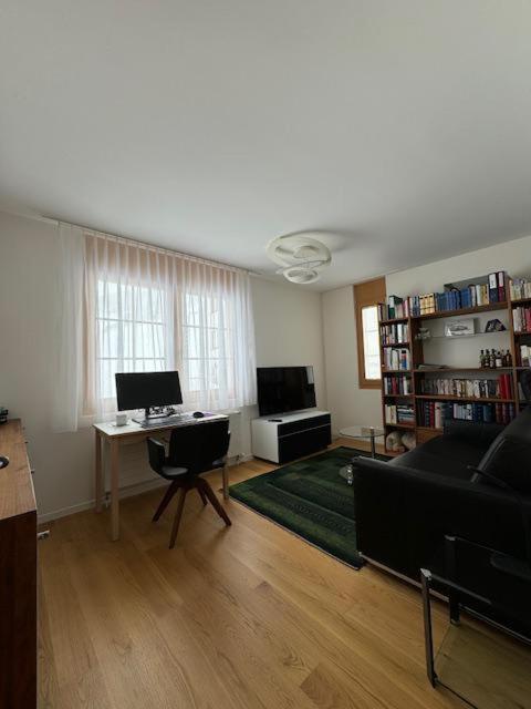Three-Bedroom Apartment photo 1