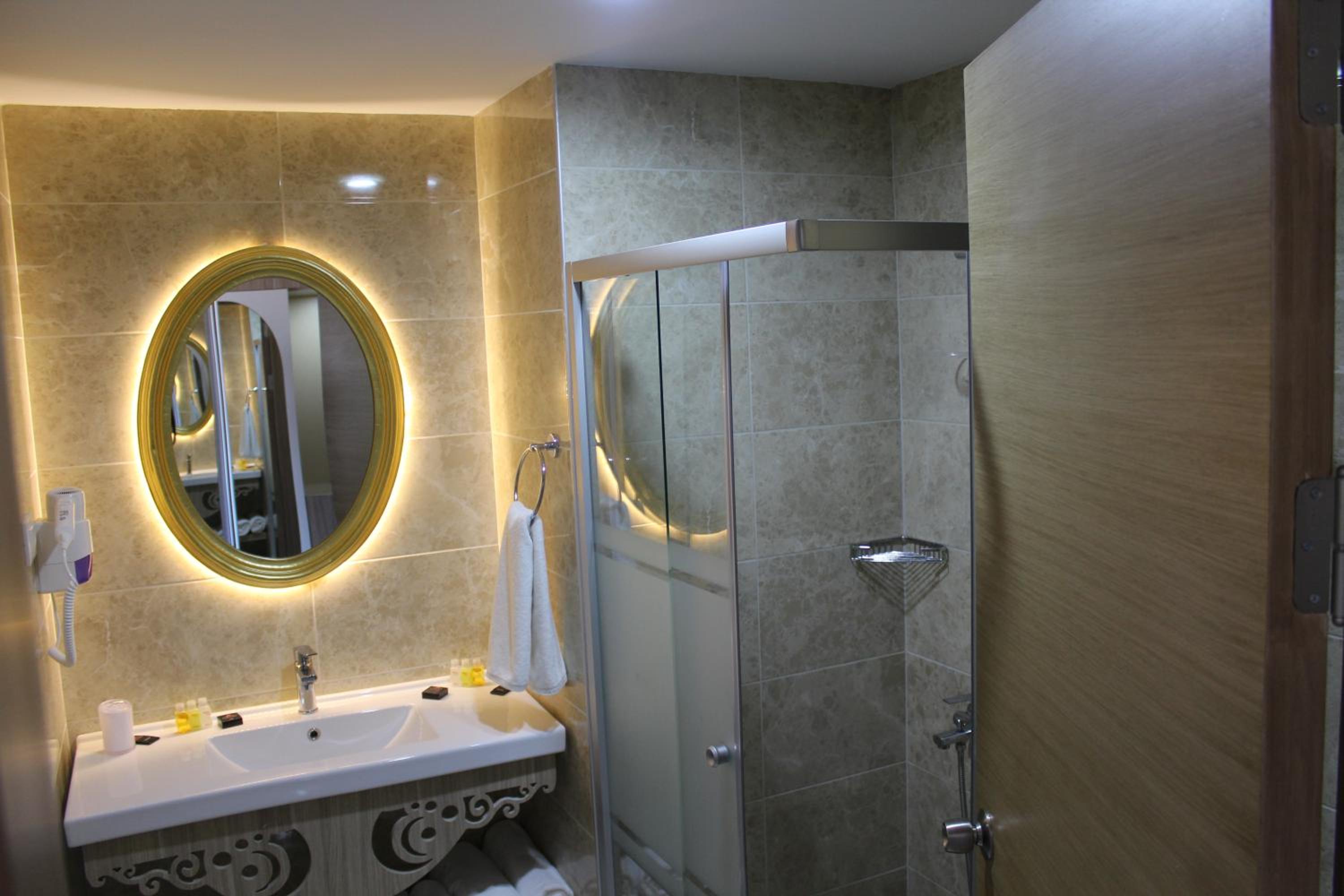Standard Suite photo 2