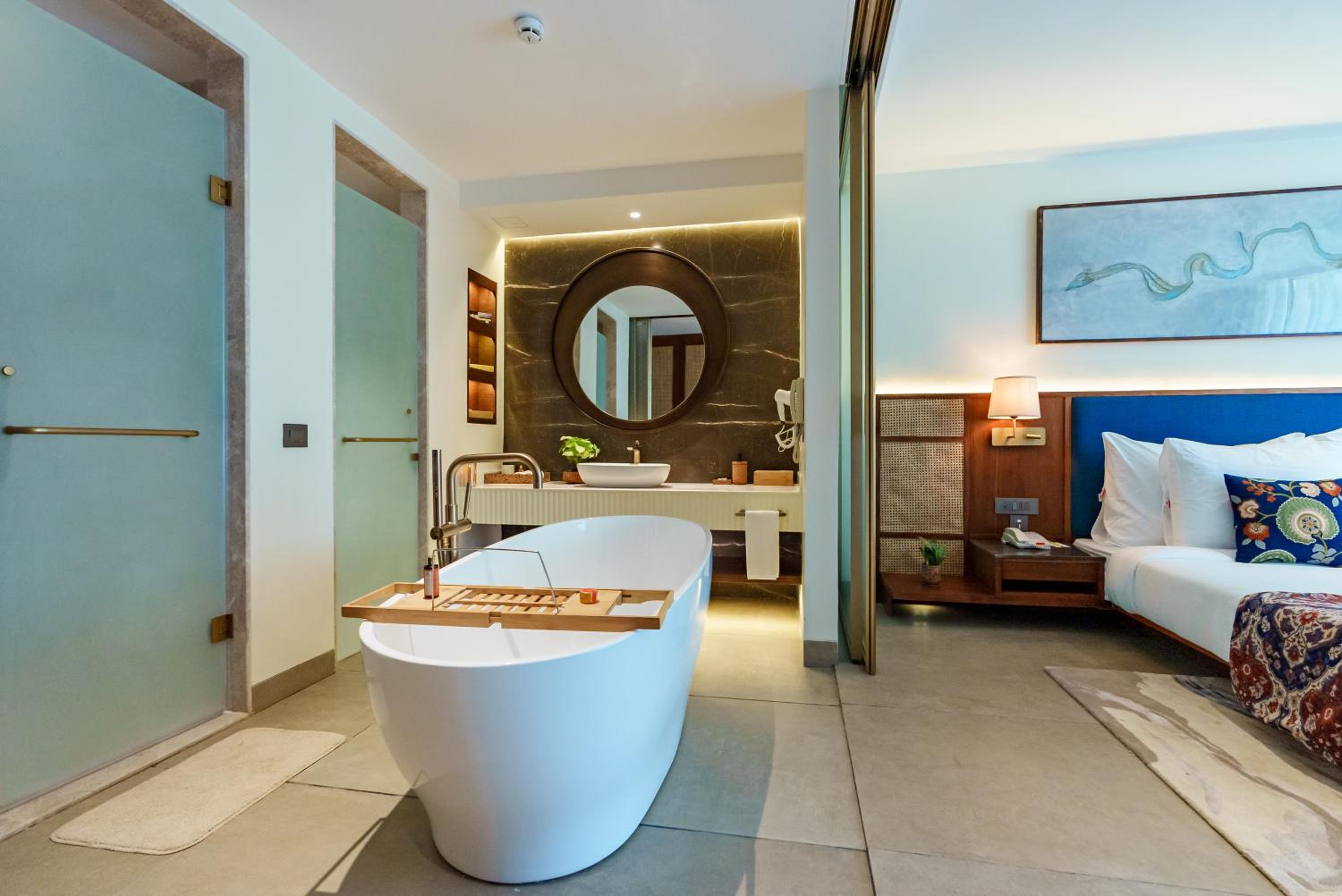Premium Suite - Photo 3